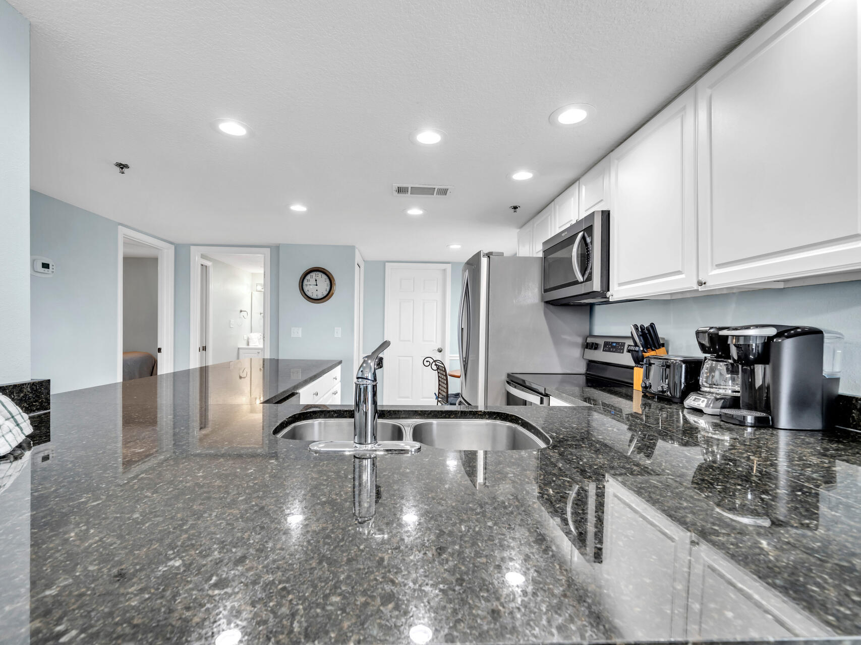 DESTIN TOWERS CONDO - Residential