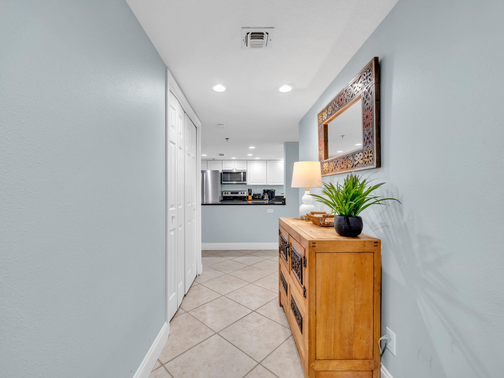 DESTIN TOWERS CONDO - Residential