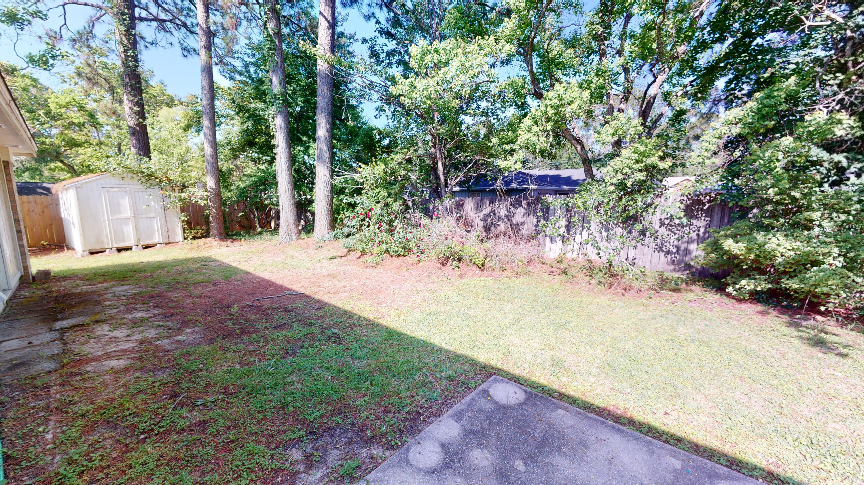 PINE MEADOWS 2ND ADDN - Residential