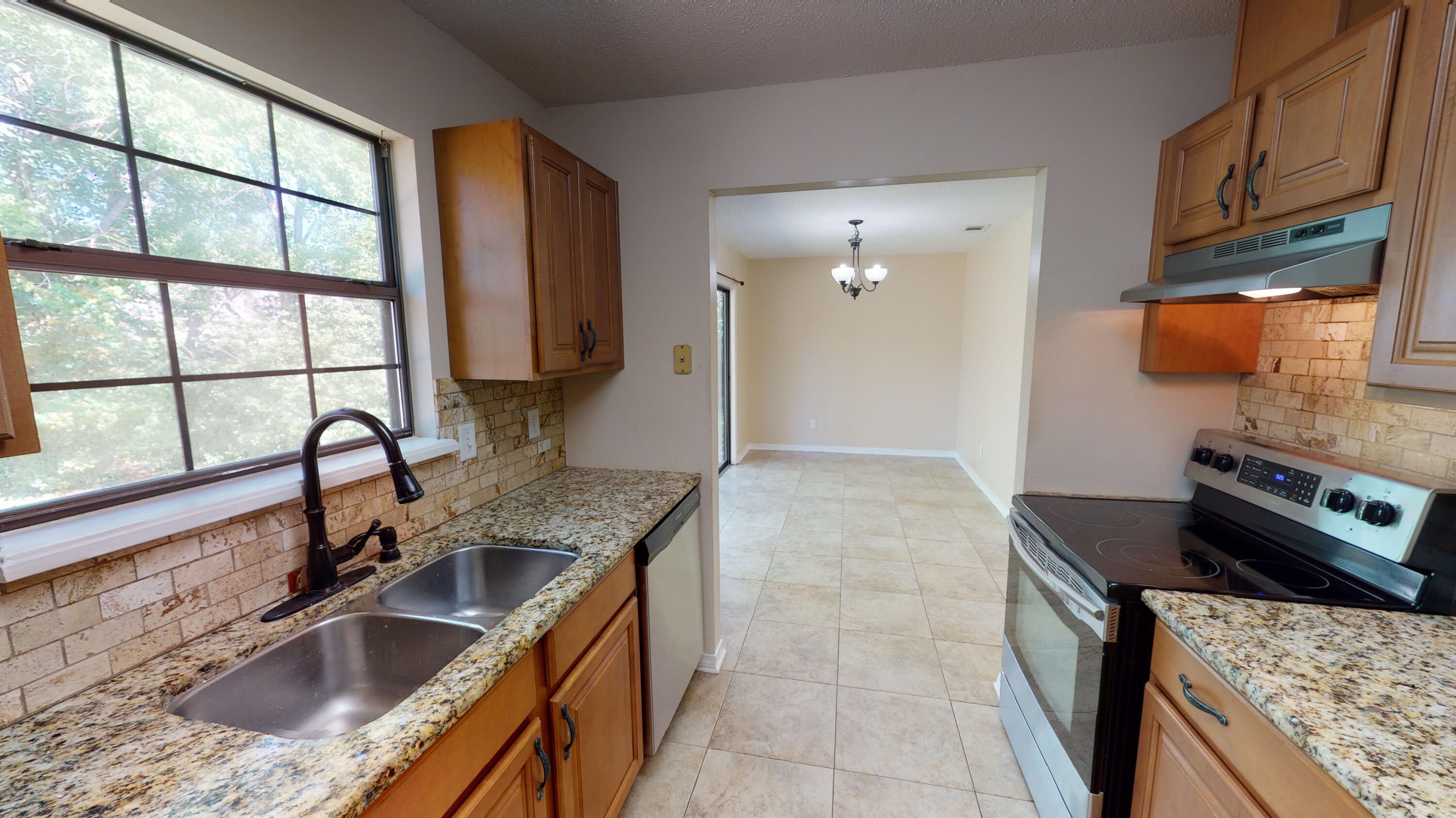 PINE MEADOWS 2ND ADDN - Residential