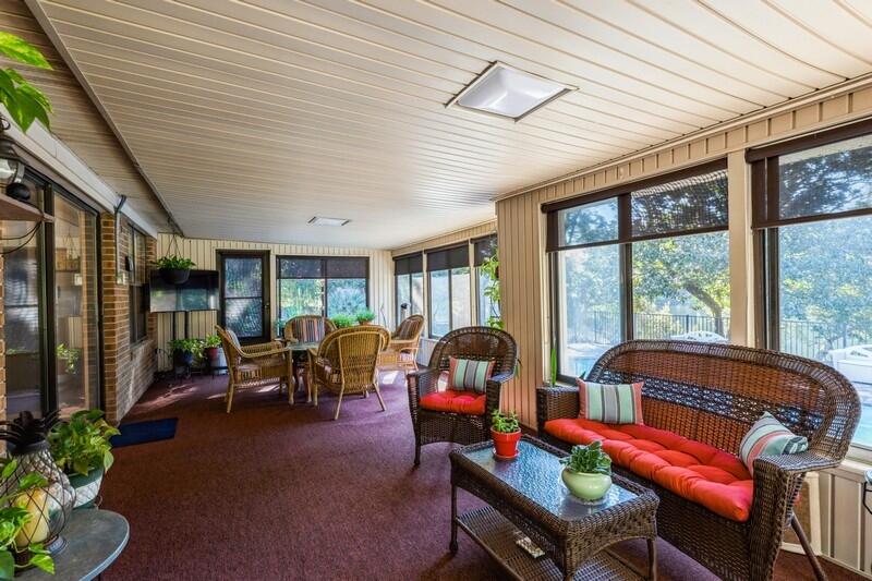 LAKE SHARON ESTATES - Residential