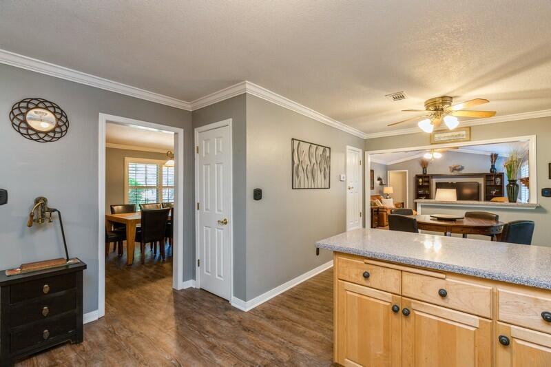 LAKE SHARON ESTATES - Residential