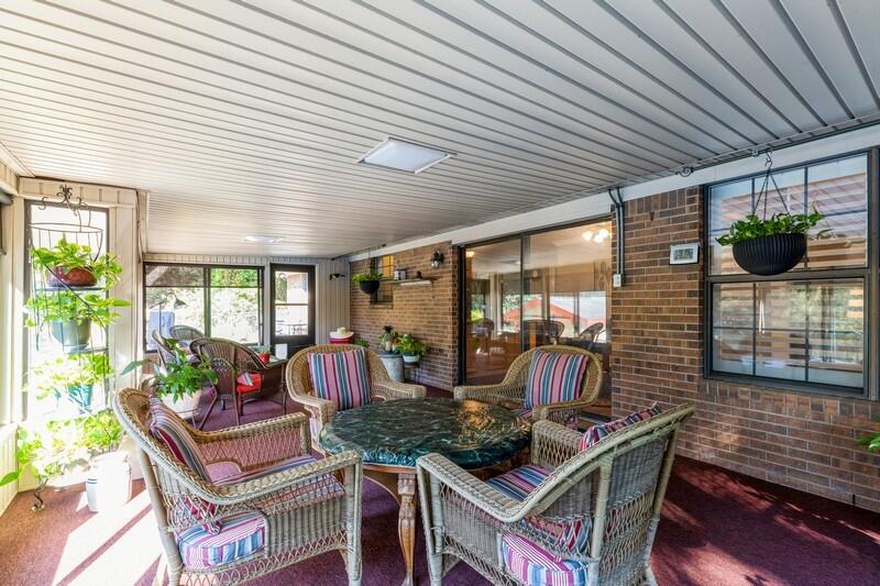 LAKE SHARON ESTATES - Residential