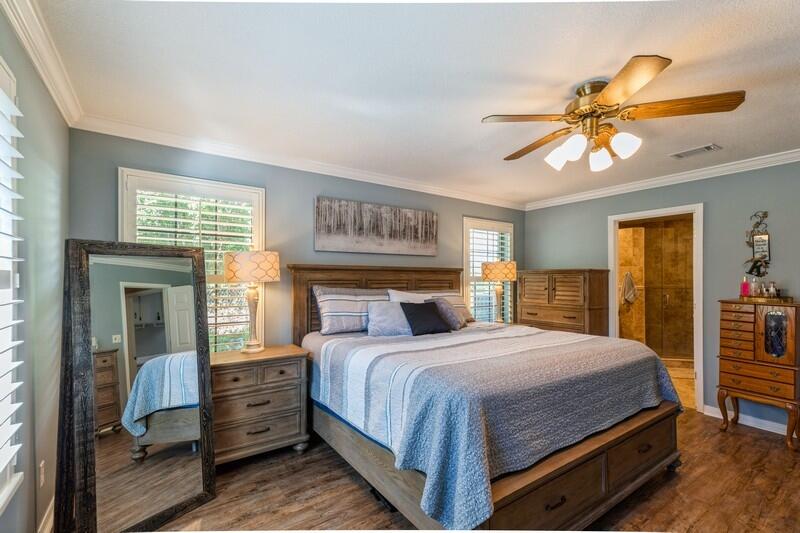 LAKE SHARON ESTATES - Residential