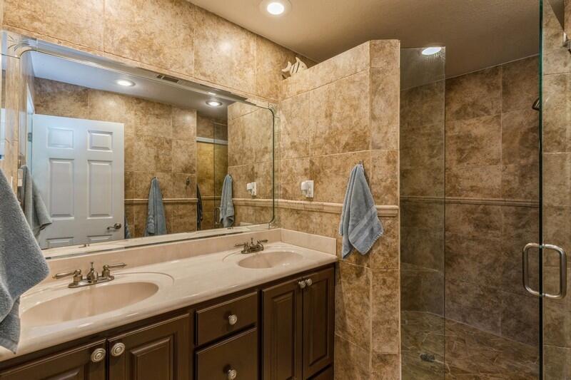 LAKE SHARON ESTATES - Residential