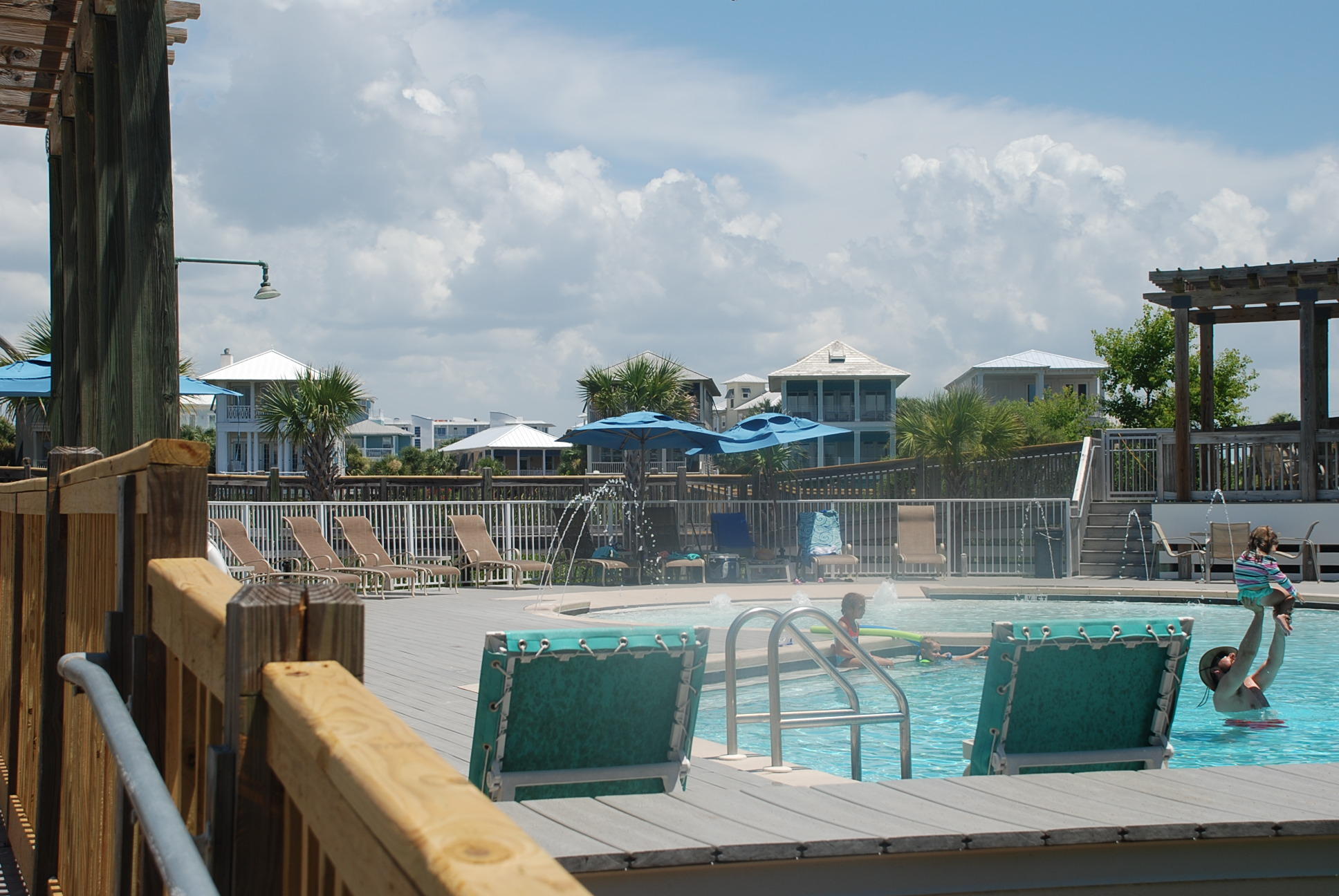 MAGNOLIA HOUSE (DESTIN POINTE) - Residential