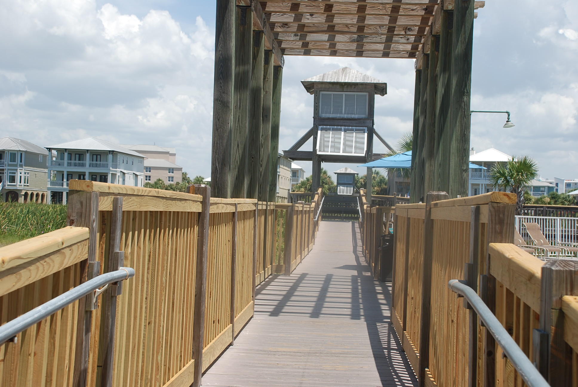 MAGNOLIA HOUSE (DESTIN POINTE) - Residential