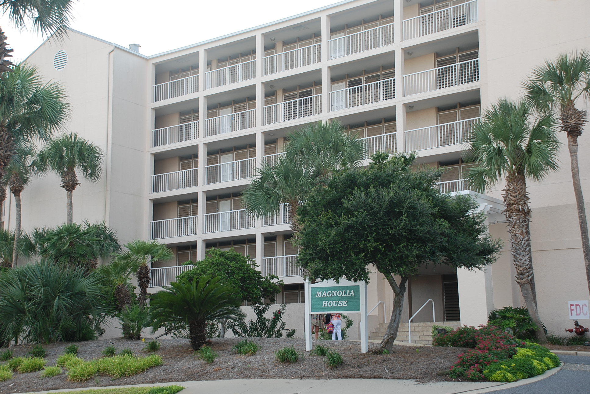 MAGNOLIA HOUSE (DESTIN POINTE) - Residential