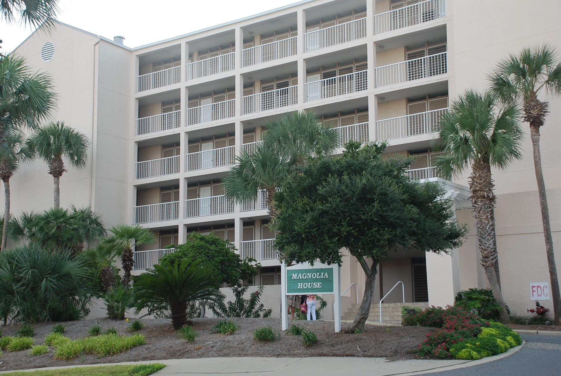 MAGNOLIA HOUSE (DESTIN POINTE) - Residential