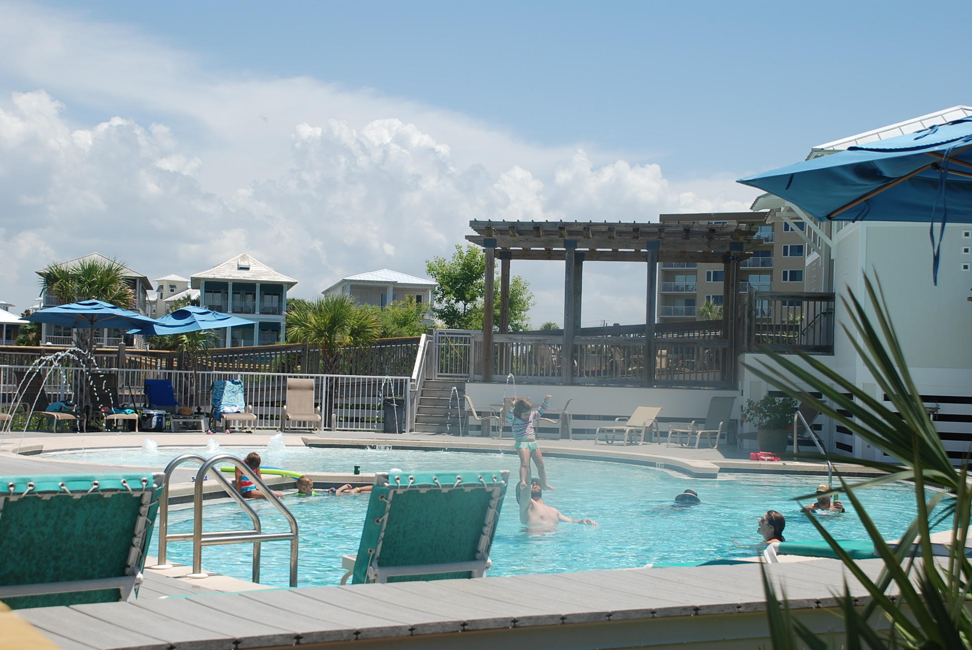 MAGNOLIA HOUSE (DESTIN POINTE) - Residential