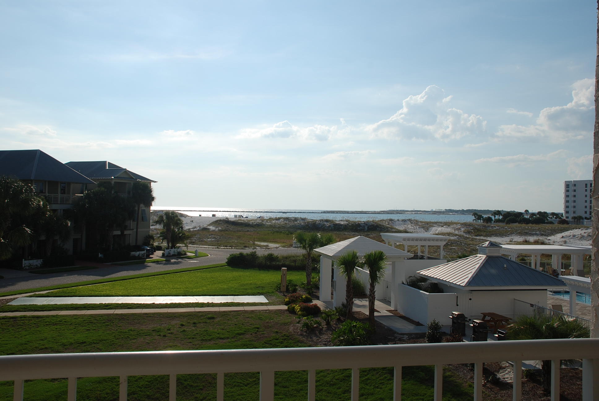 MAGNOLIA HOUSE (DESTIN POINTE) - Residential