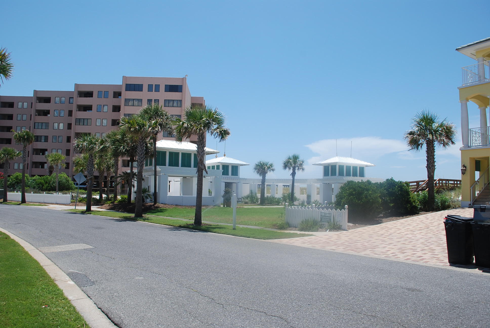 MAGNOLIA HOUSE (DESTIN POINTE) - Residential