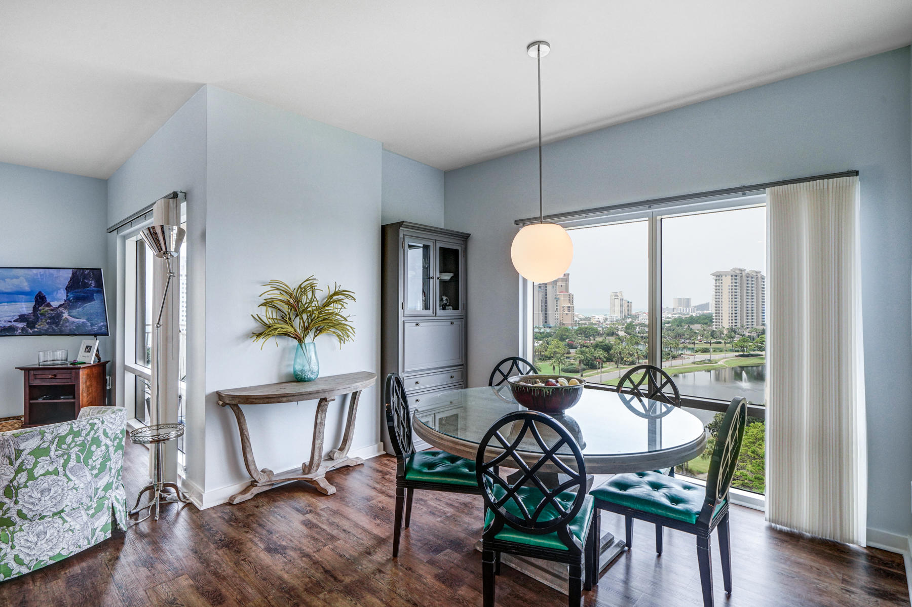 LUAU I - Residential