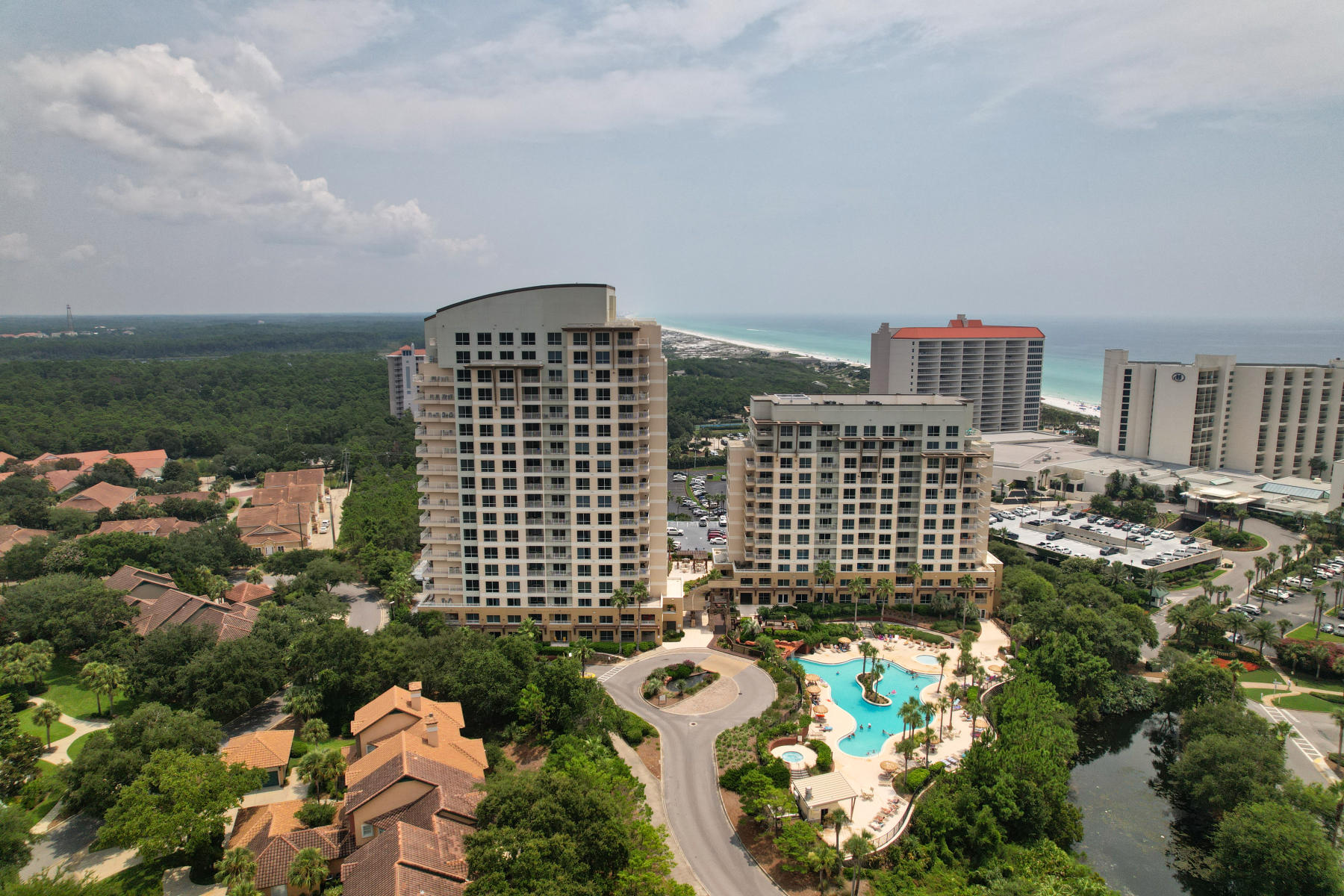 LUAU I - Residential