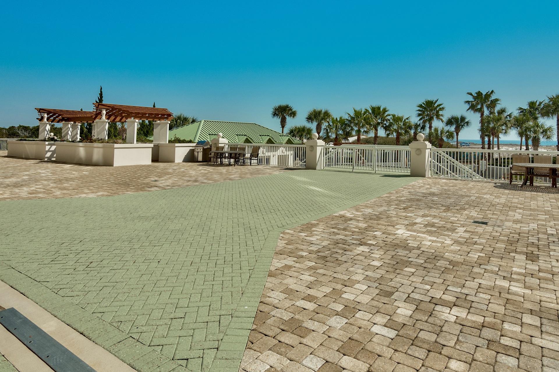 ST. BARTH AT SILVER SHELLS - Residential