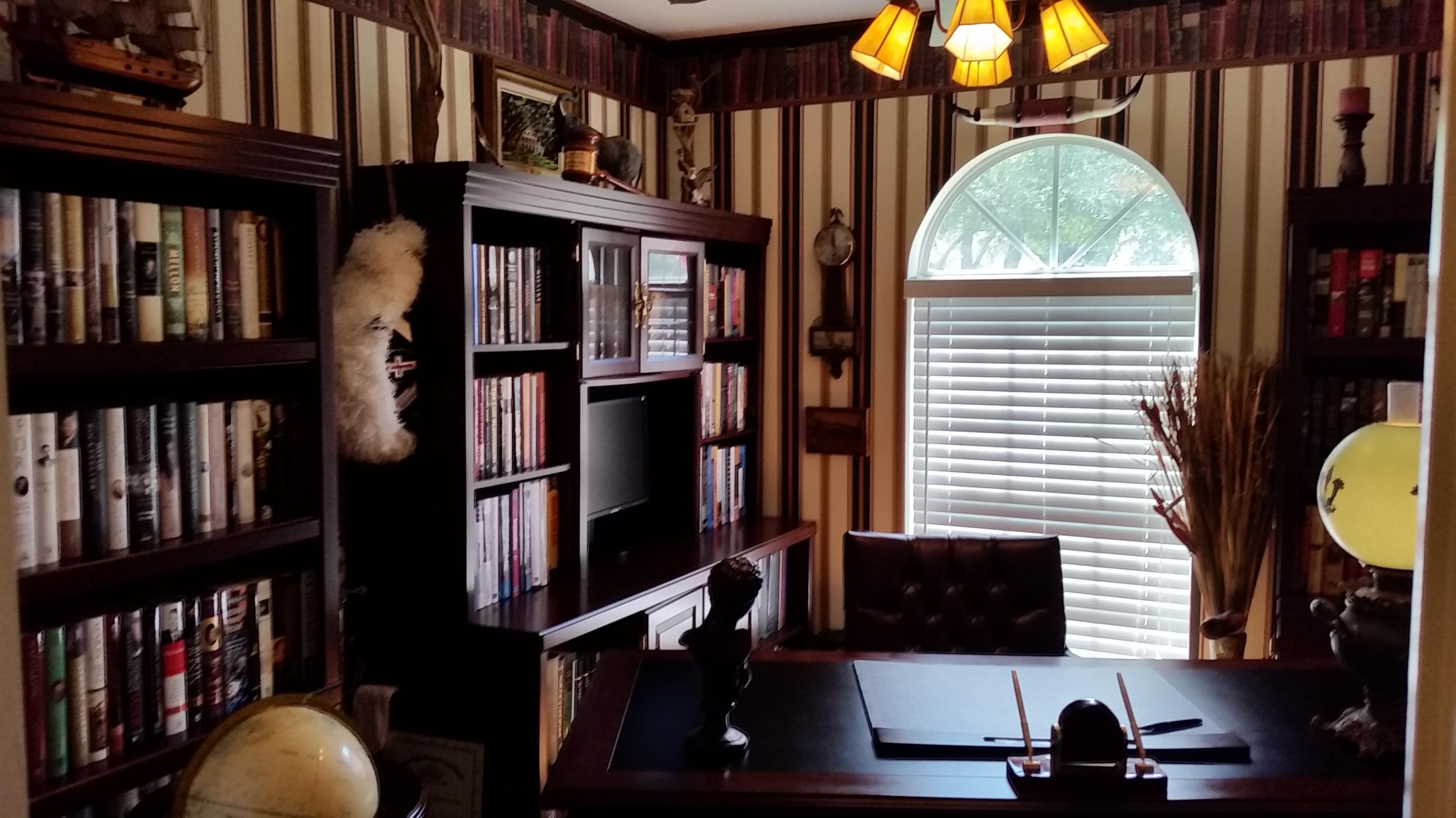 EMERALD GARDENS NORTH 1ST ADDN - Residential