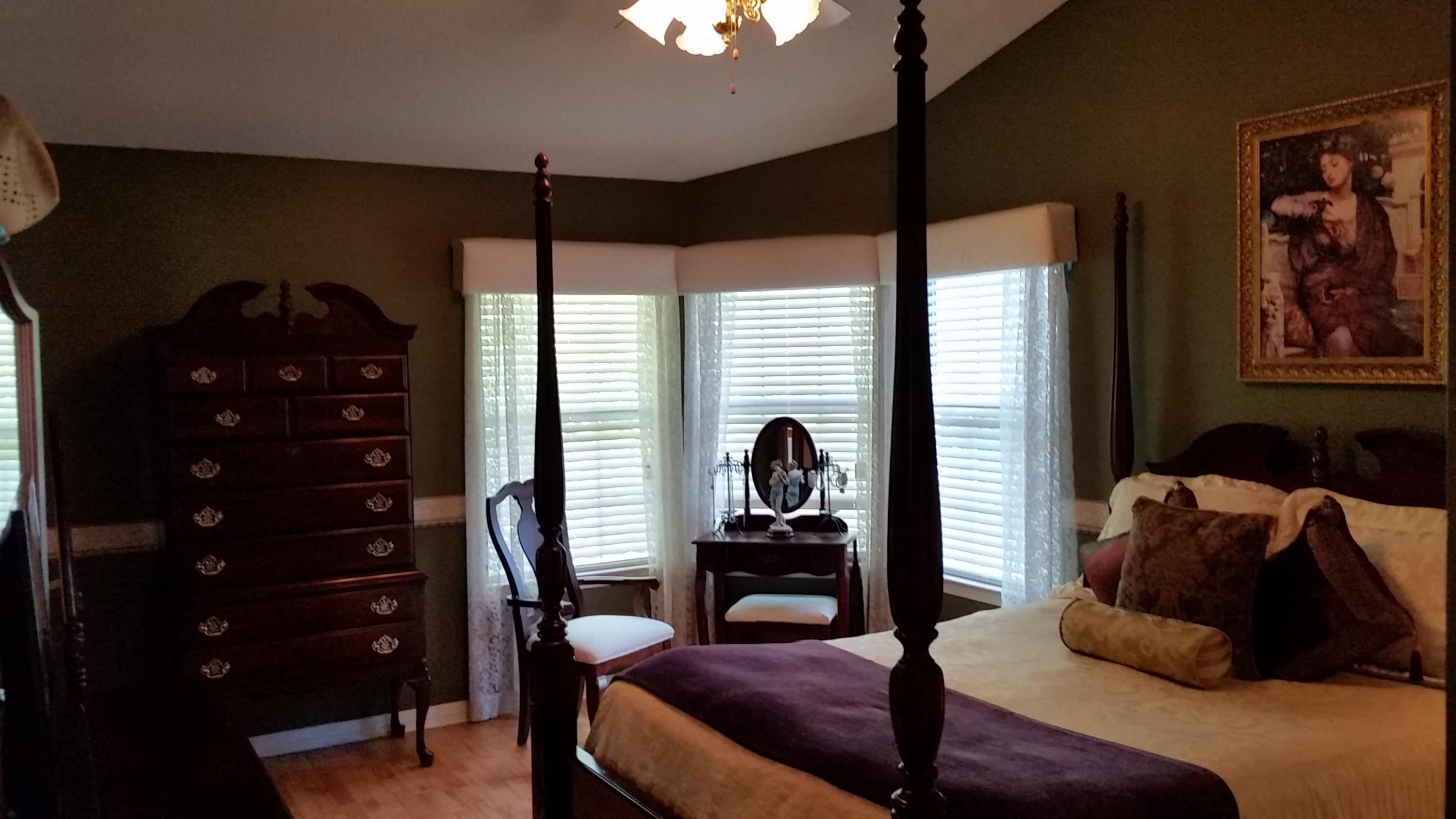 EMERALD GARDENS NORTH 1ST ADDN - Residential