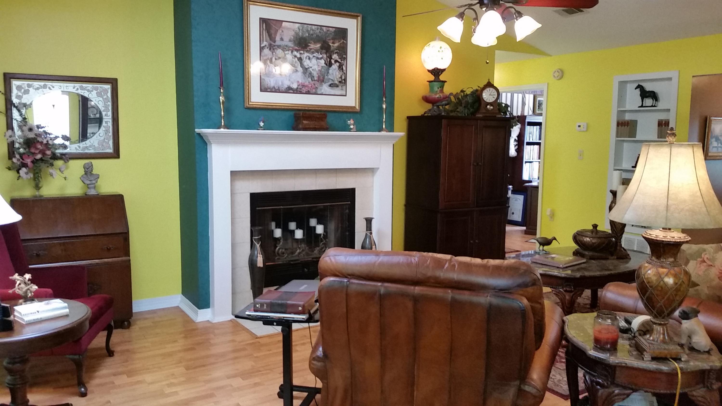 EMERALD GARDENS NORTH 1ST ADDN - Residential