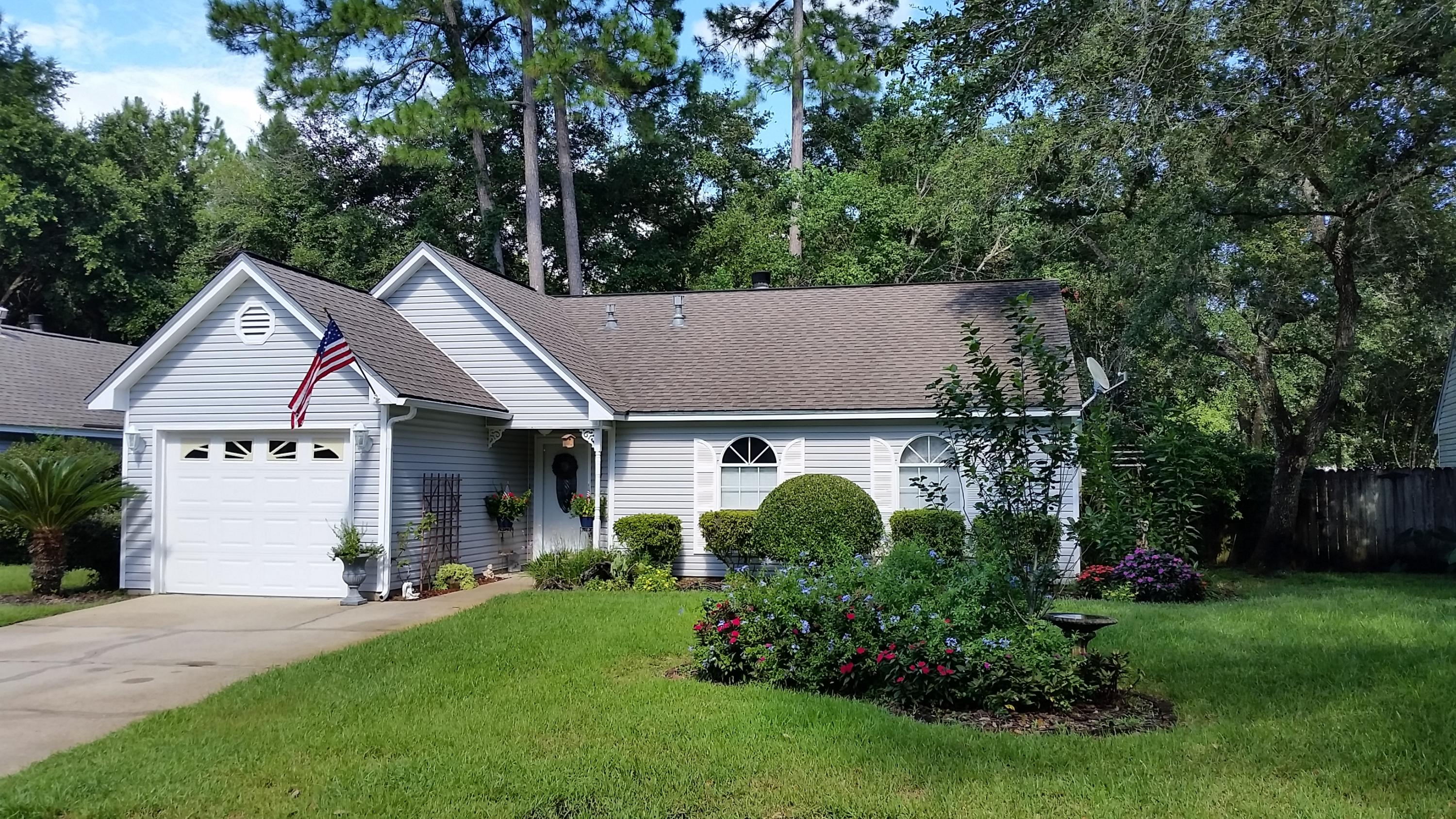 EMERALD GARDENS NORTH 1ST ADDN - Residential