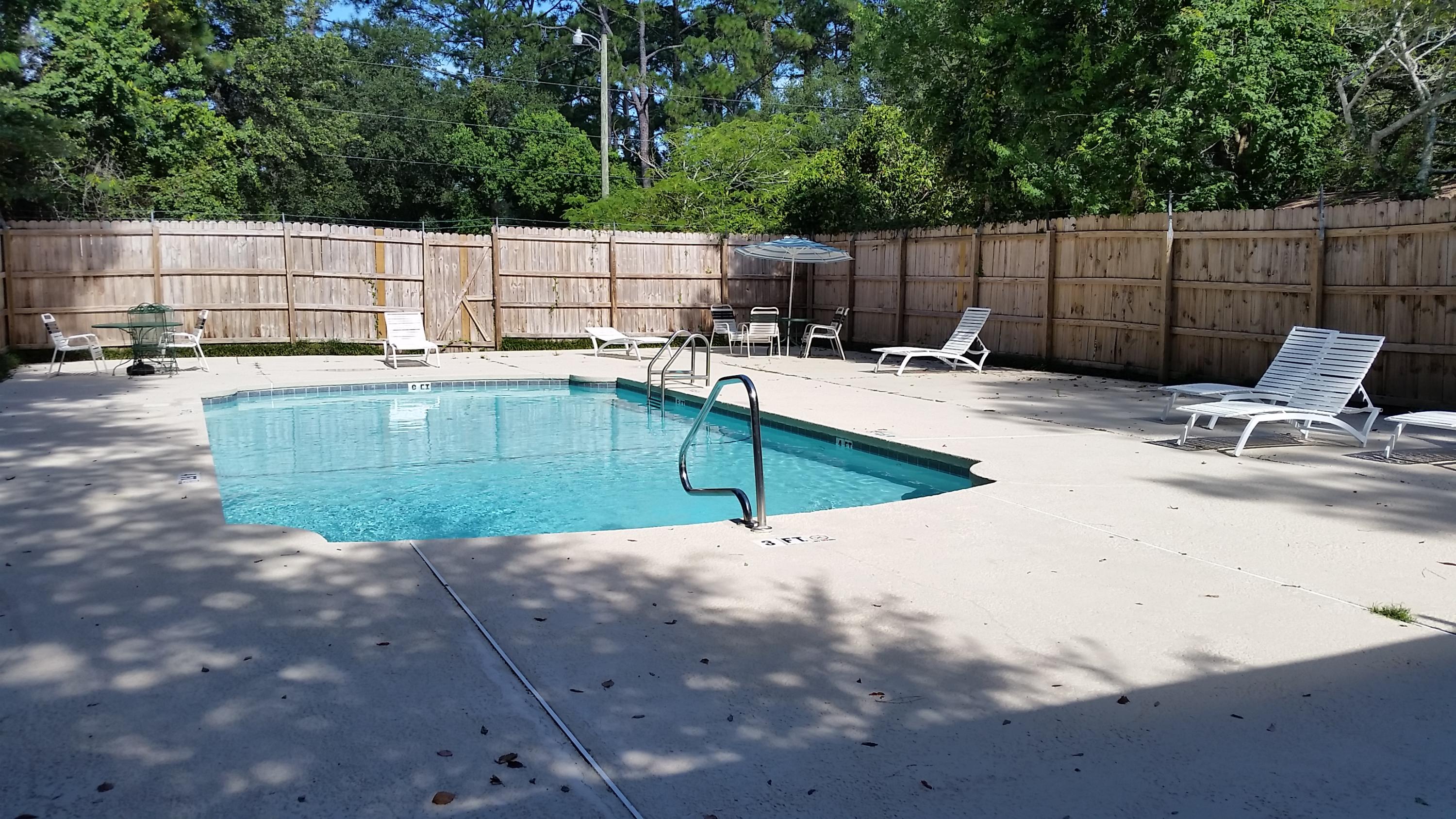 EMERALD GARDENS NORTH 1ST ADDN - Residential