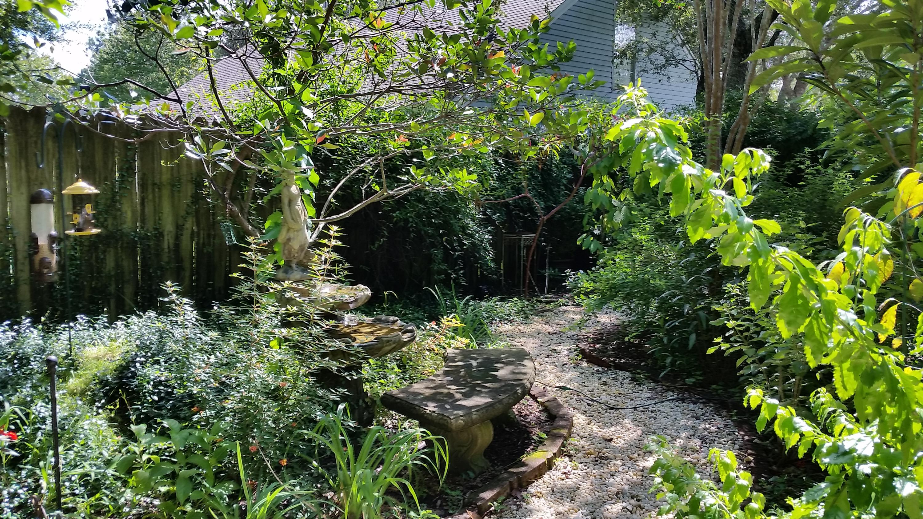 EMERALD GARDENS NORTH 1ST ADDN - Residential