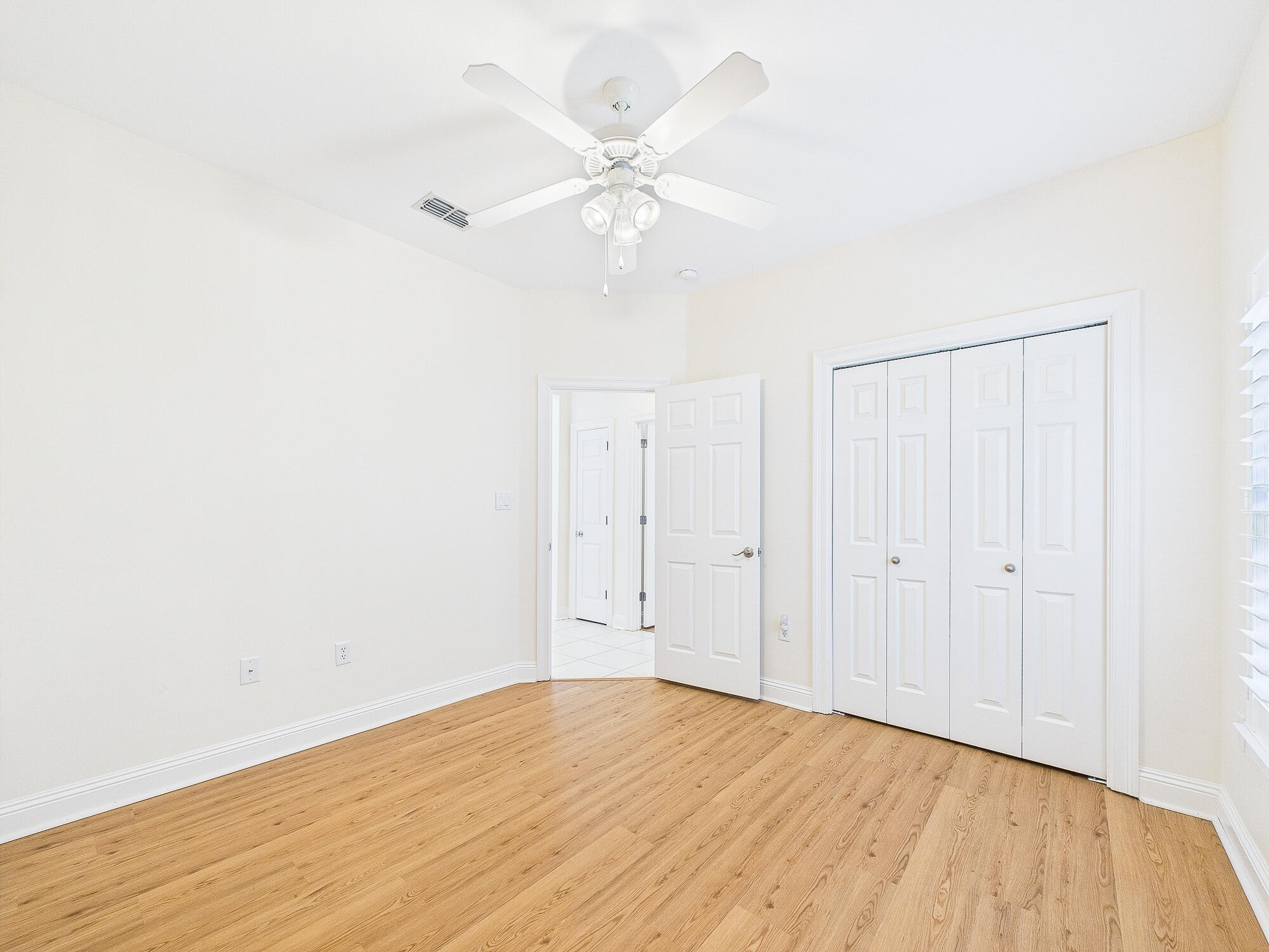 MEDITERRANEAN VILLAGE AT BLUEWATER BAY - Residential