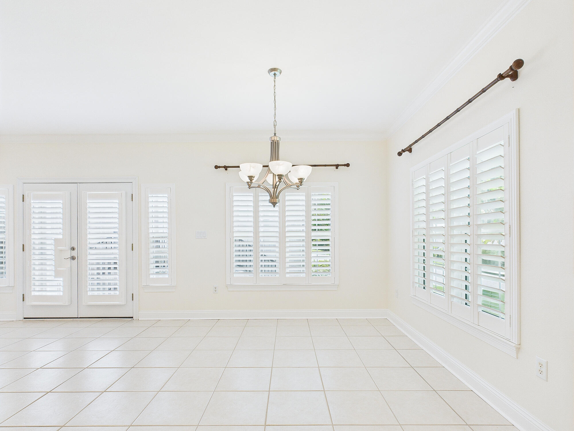 MEDITERRANEAN VILLAGE AT BLUEWATER BAY - Residential