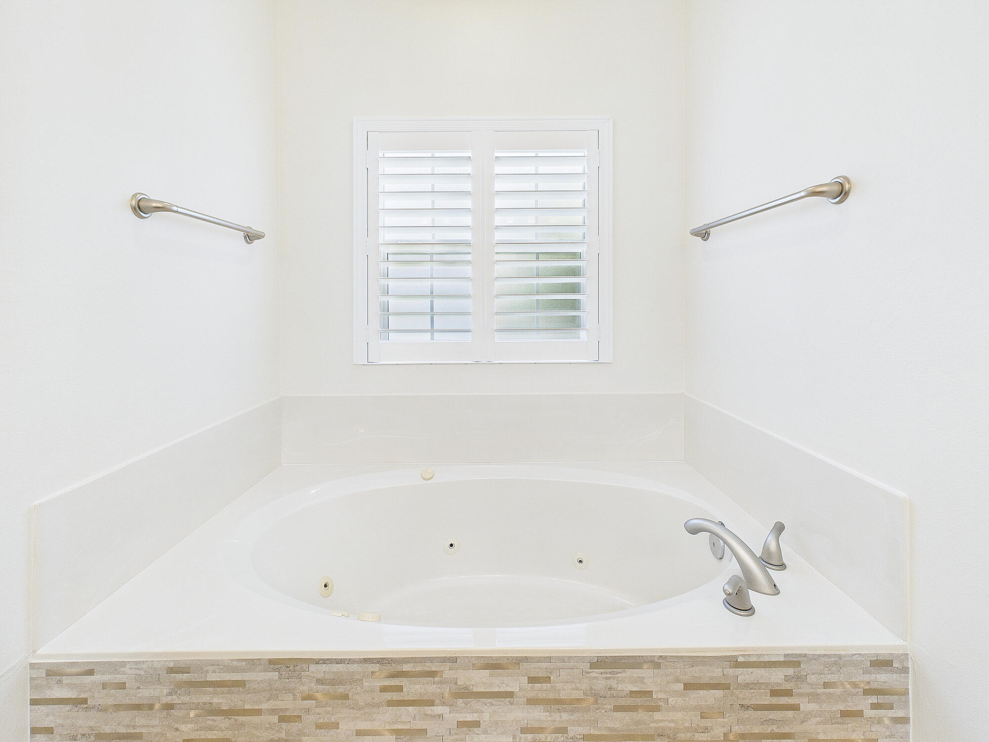 MEDITERRANEAN VILLAGE AT BLUEWATER BAY - Residential