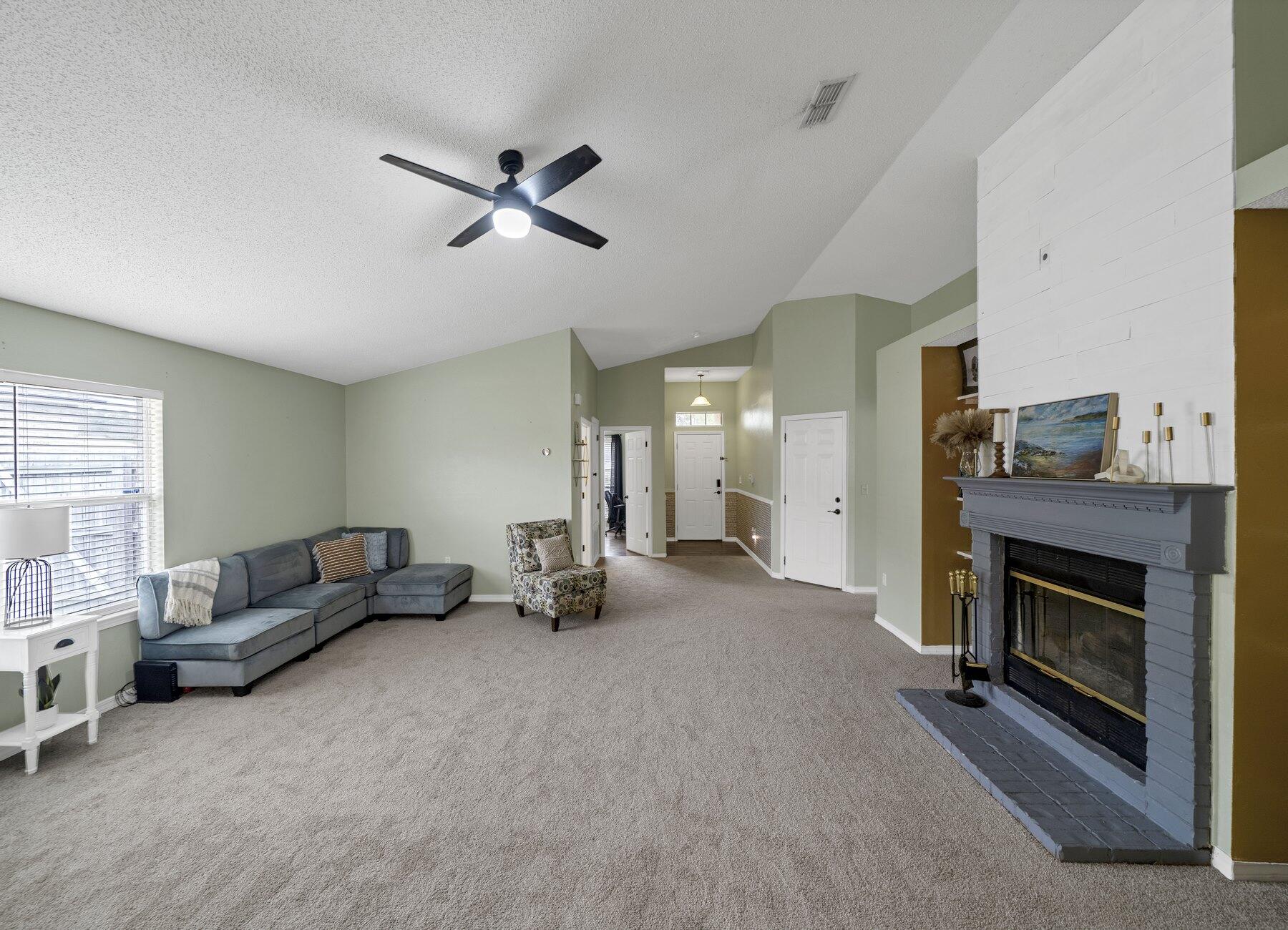 REDSTONE ESTATES - Residential