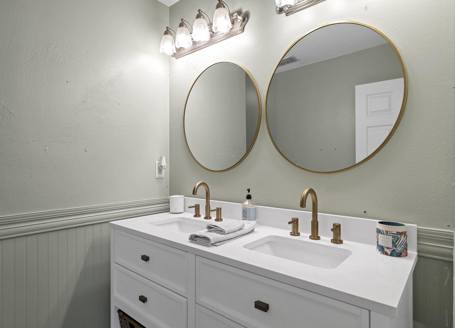 REDSTONE ESTATES - Residential
