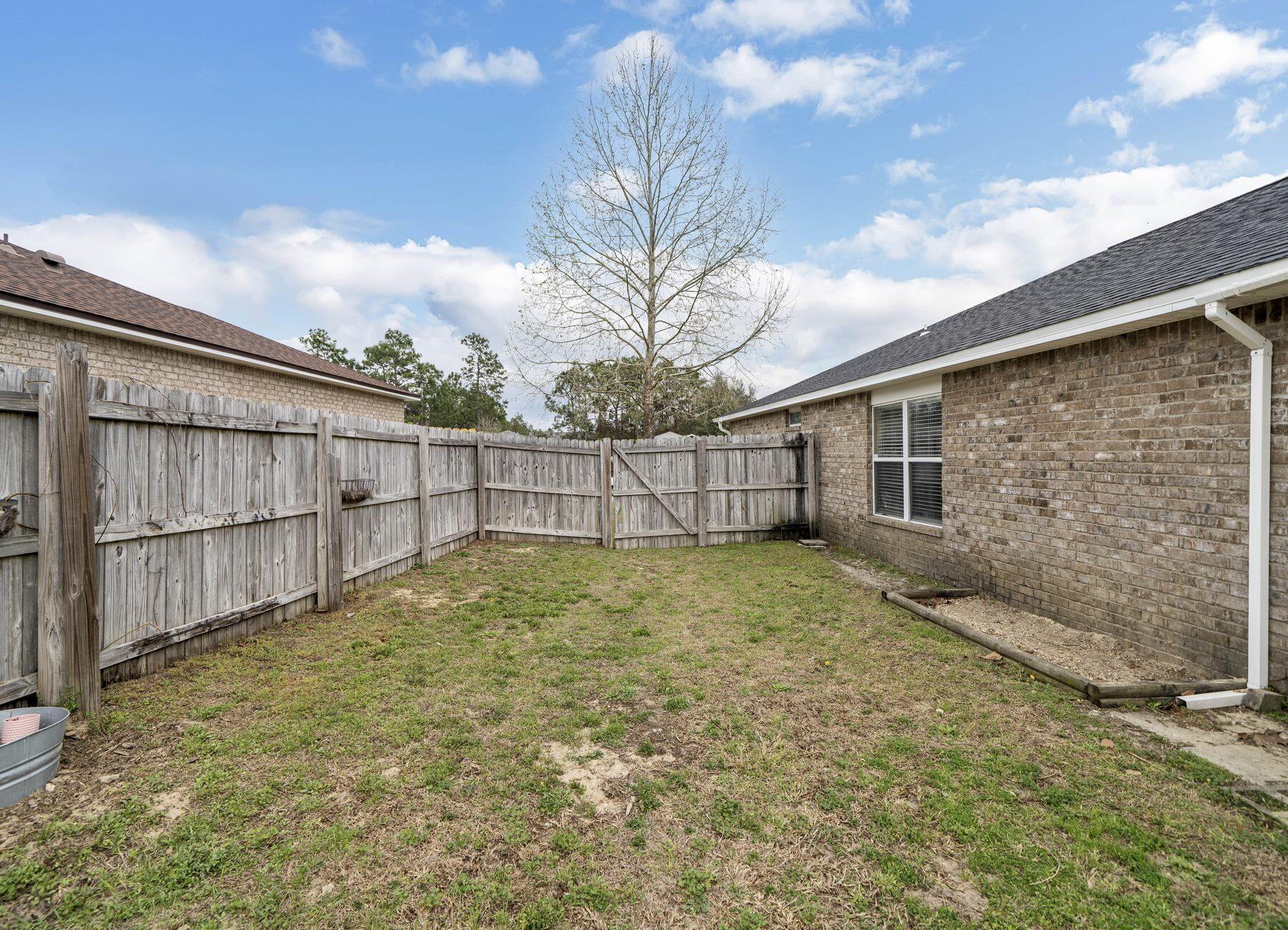 REDSTONE ESTATES - Residential