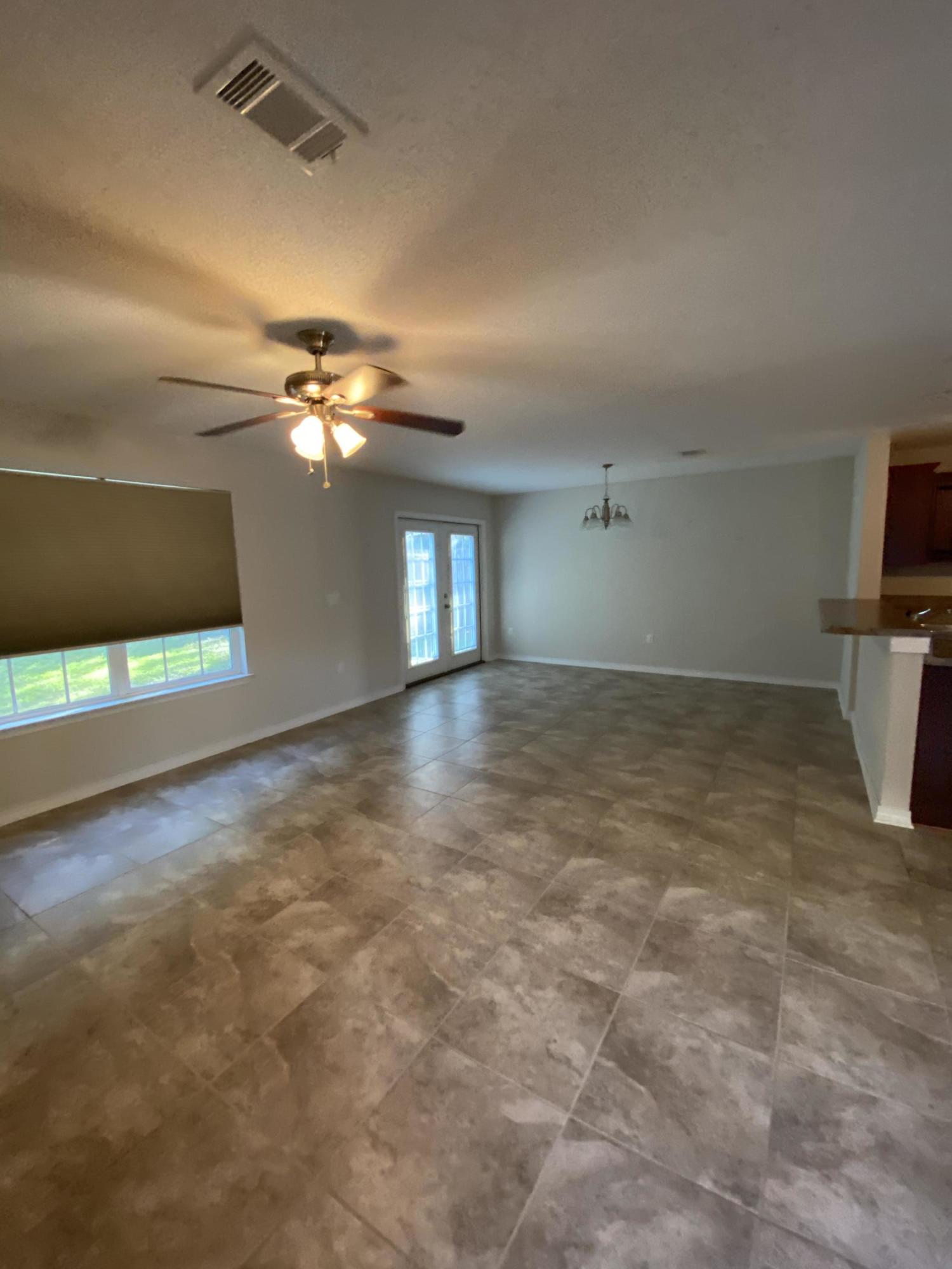 STILLWELL ESTATES - Residential