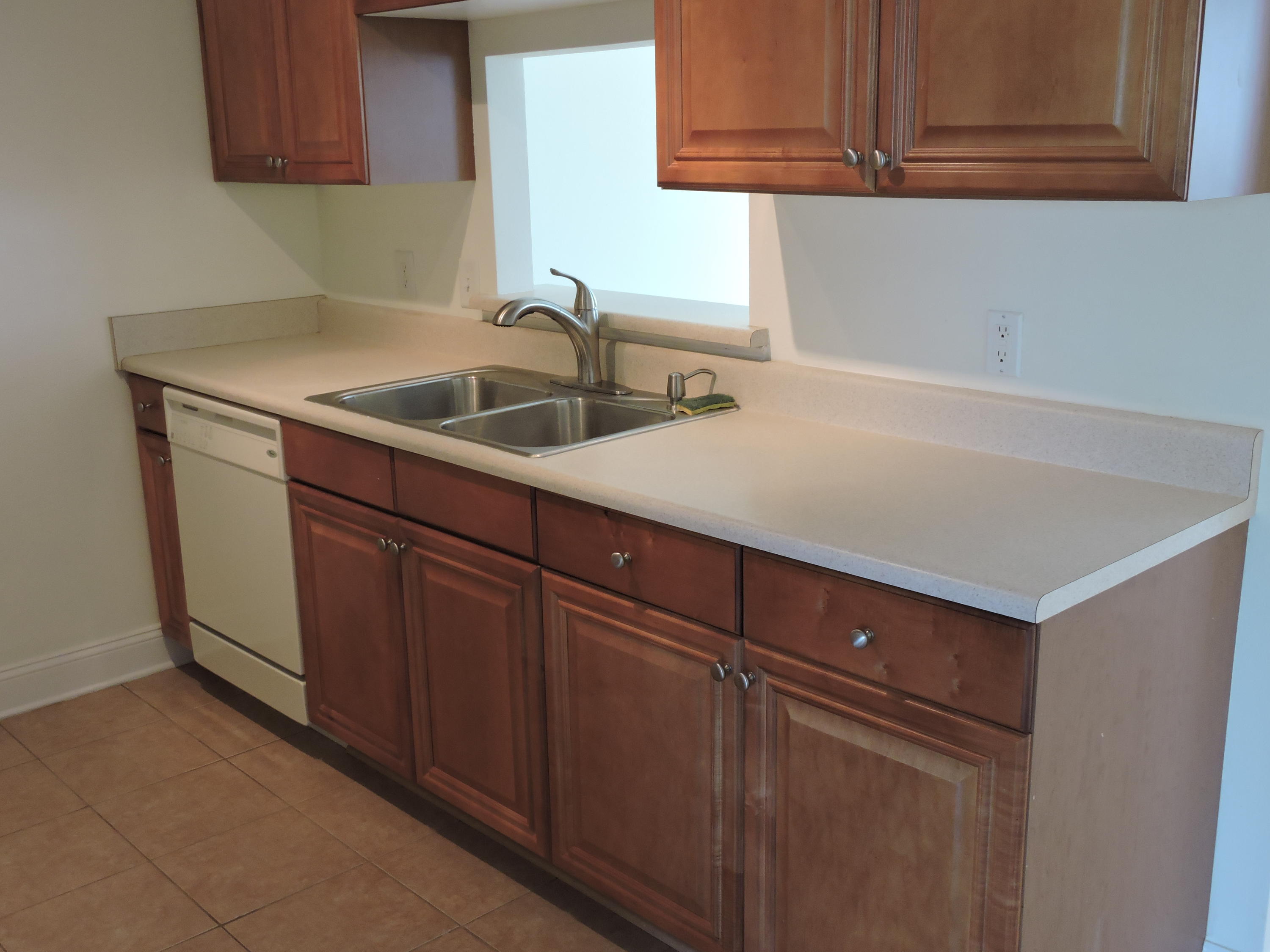 EAGLES LANDING S/D - Residential Lease