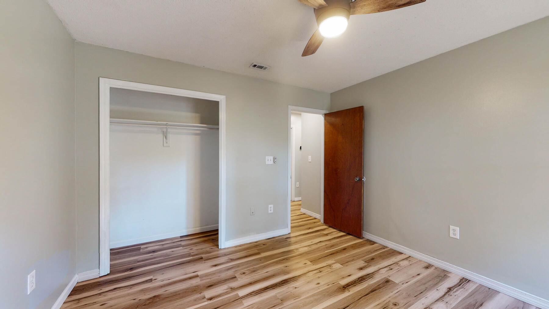 COUNTRYVIEW ESTATES 1ST ADDN - Residential