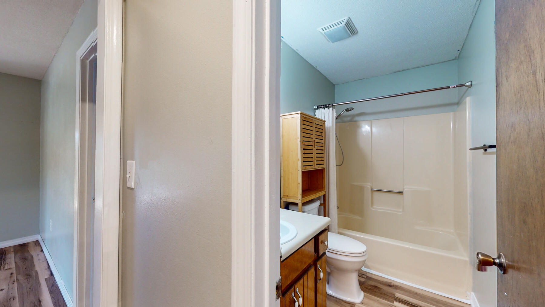 COUNTRYVIEW ESTATES 1ST ADDN - Residential