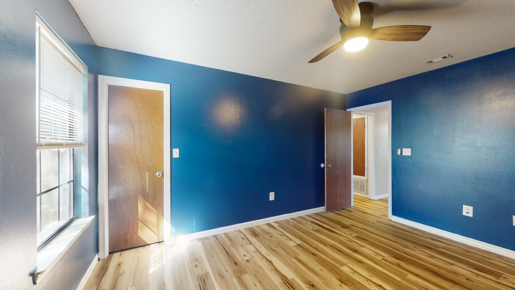 COUNTRYVIEW ESTATES 1ST ADDN - Residential