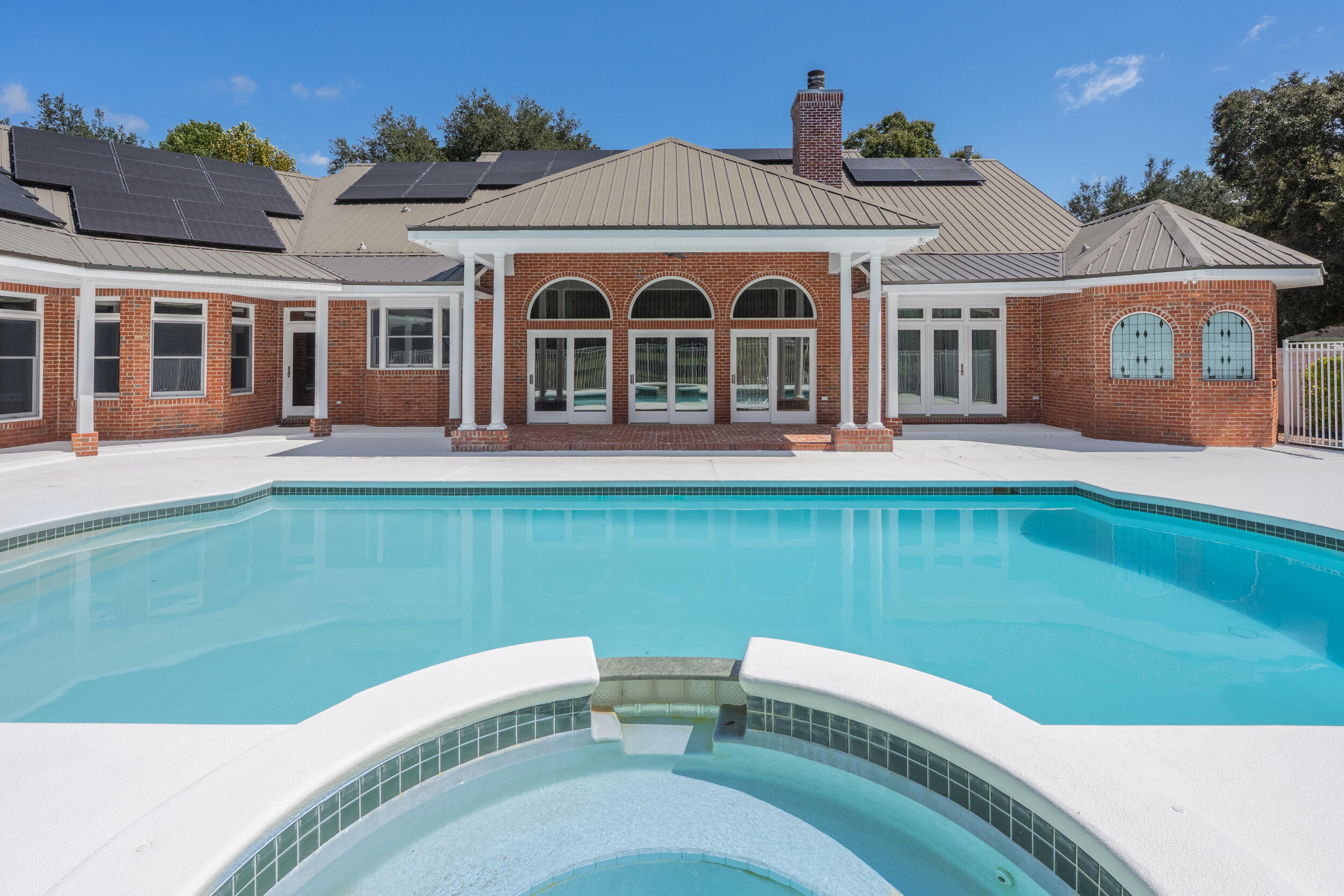 ROCKY BAYOU COUNTRY CLUB ESTATES 1 - Residential