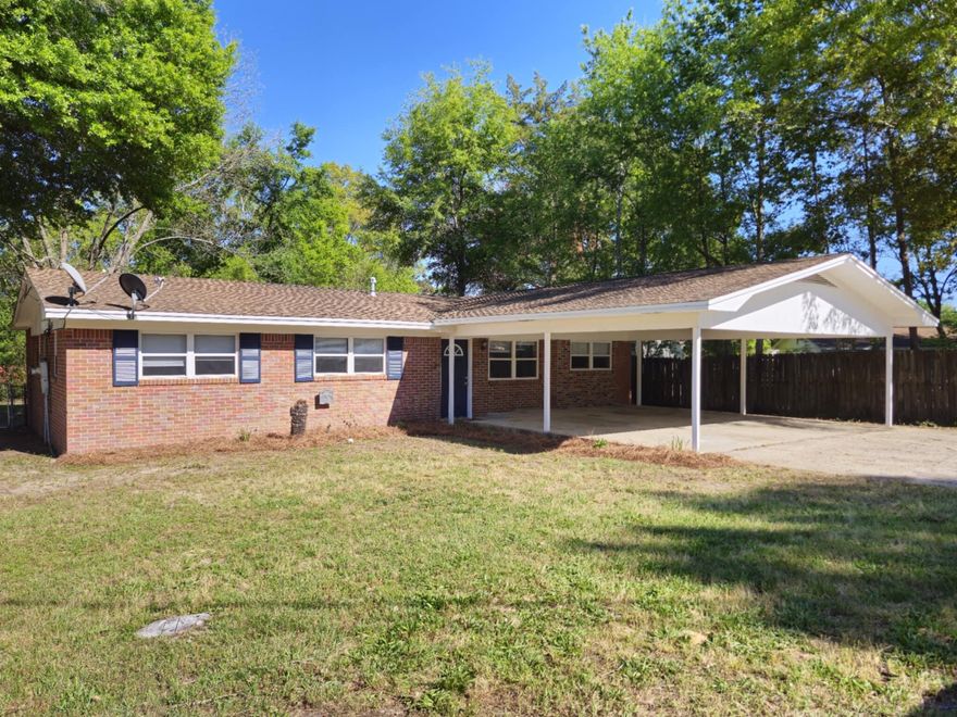'Seller willing to contribute up to $6,500 toward buyer's closing costs'*New Roof to be Installed prior to closing*Charming and Versatile Home in the Heart of Crestview!This spacious 4-bedroom, 2.5-bath home includes a connected mother-in-law suite--perfect for extended family or rental income--joined by a screened-in breezeway for added privacy and comfort.Freshly painted throughout, the home features luxury vinyl plank flooring, an updated kitchen with white shaker cabinets, granite countertops, stainless steel appliances, and a walk-in pantry. Additional highlights include a generous laundry room, an outdoor utility room, and a large fenced backyard ideal for entertaining or relaxing.New HVAC and water heater installed in 2022.