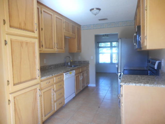 NAVARRE S/D 2ND ADDN - Residential