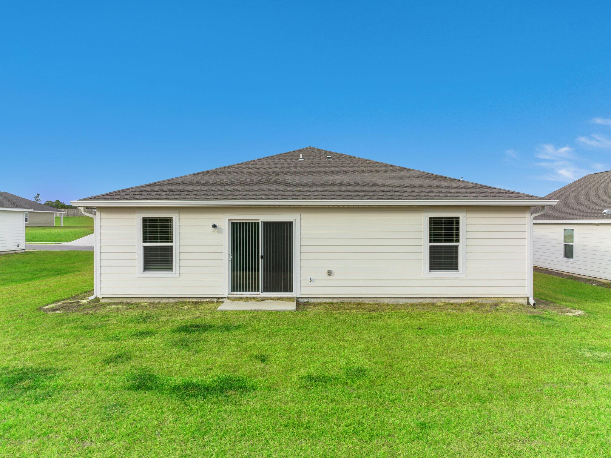 CROSS CREEK - Residential Lease