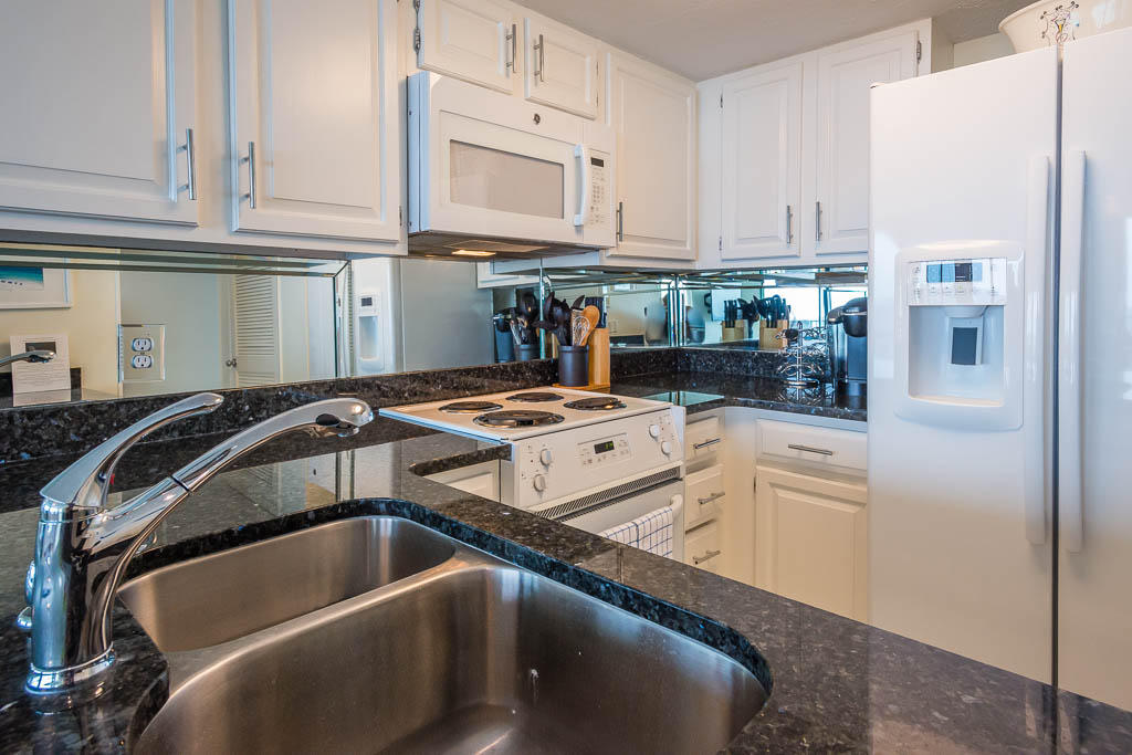 ONE SEAGROVE PLACE CONDO - Residential