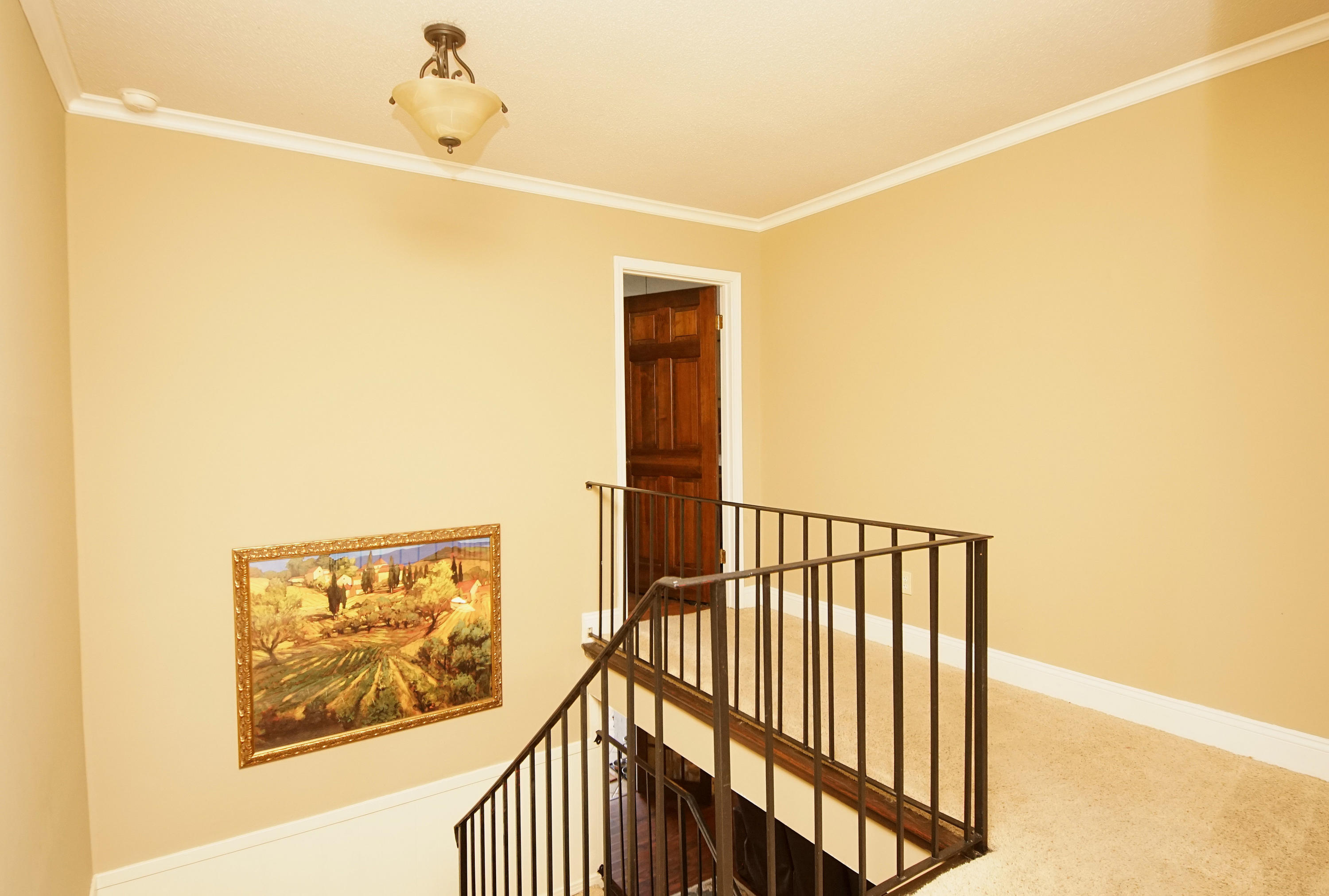 LAKE LORRAINE ESTATES - Residential