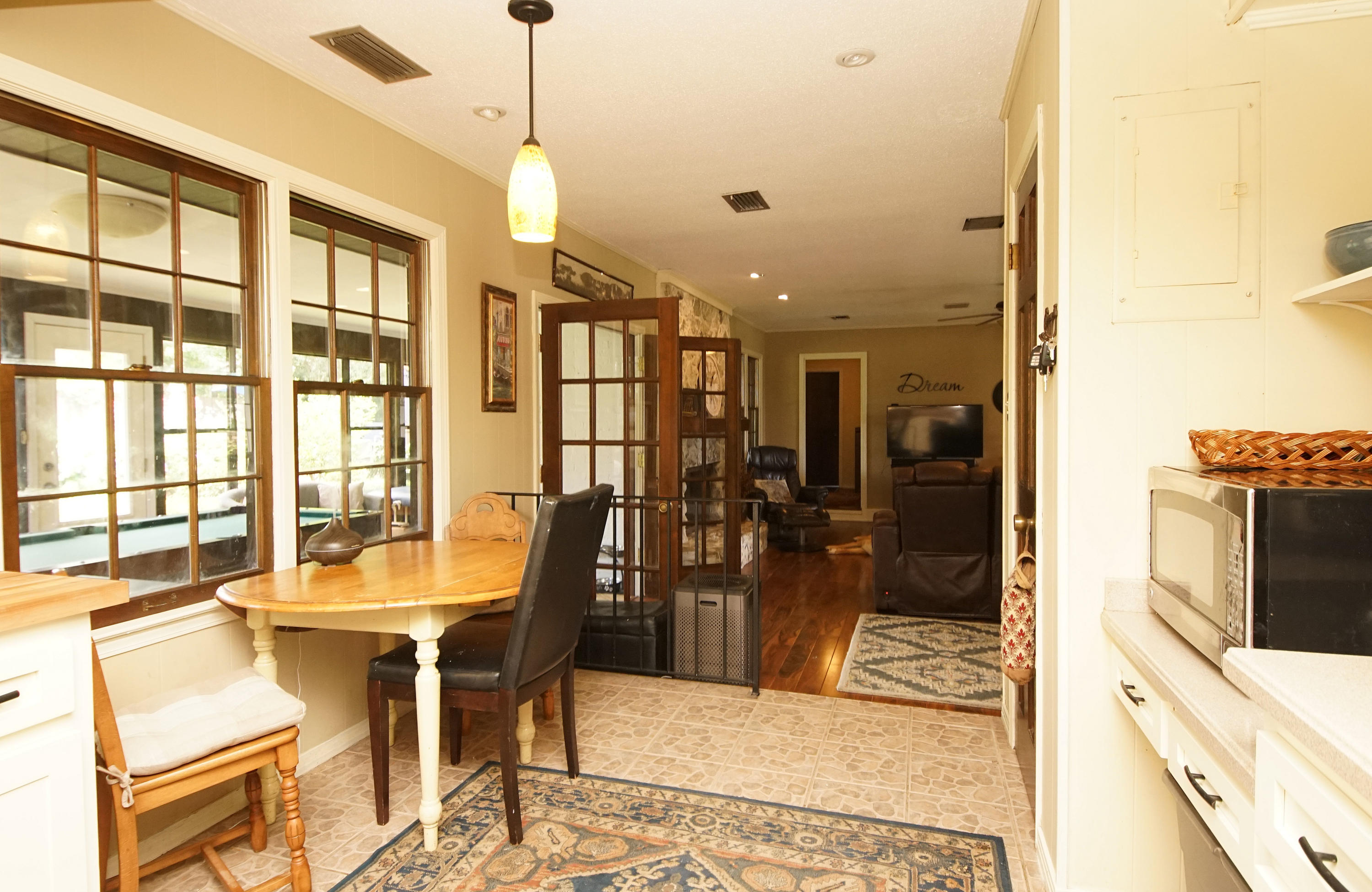 LAKE LORRAINE ESTATES - Residential