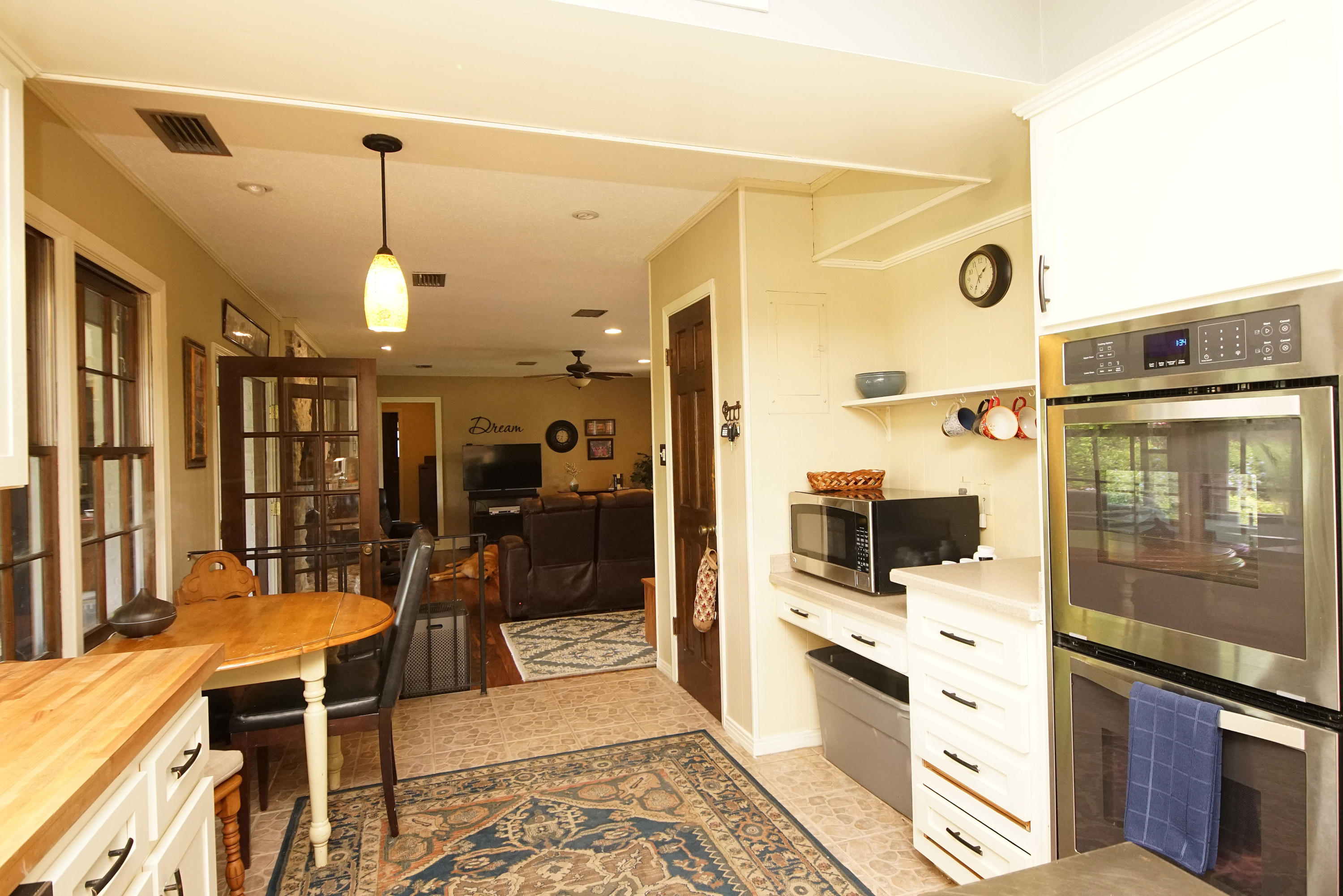 LAKE LORRAINE ESTATES - Residential