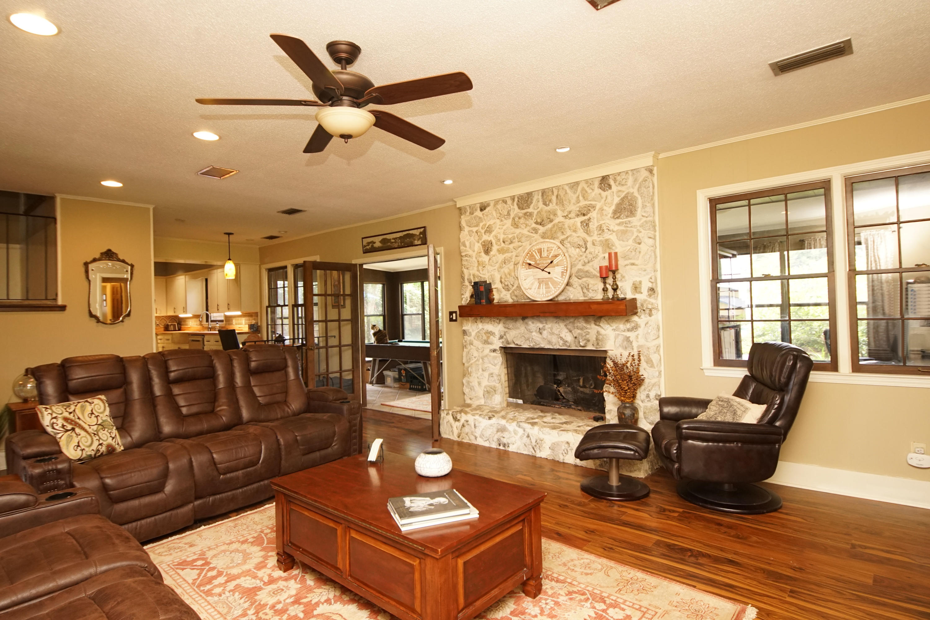 LAKE LORRAINE ESTATES - Residential