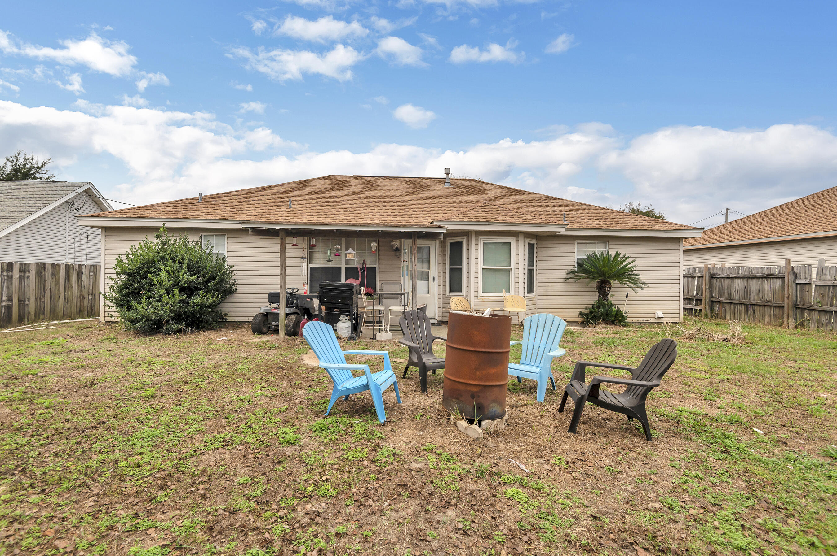 CARDINAL ESTATES - Residential