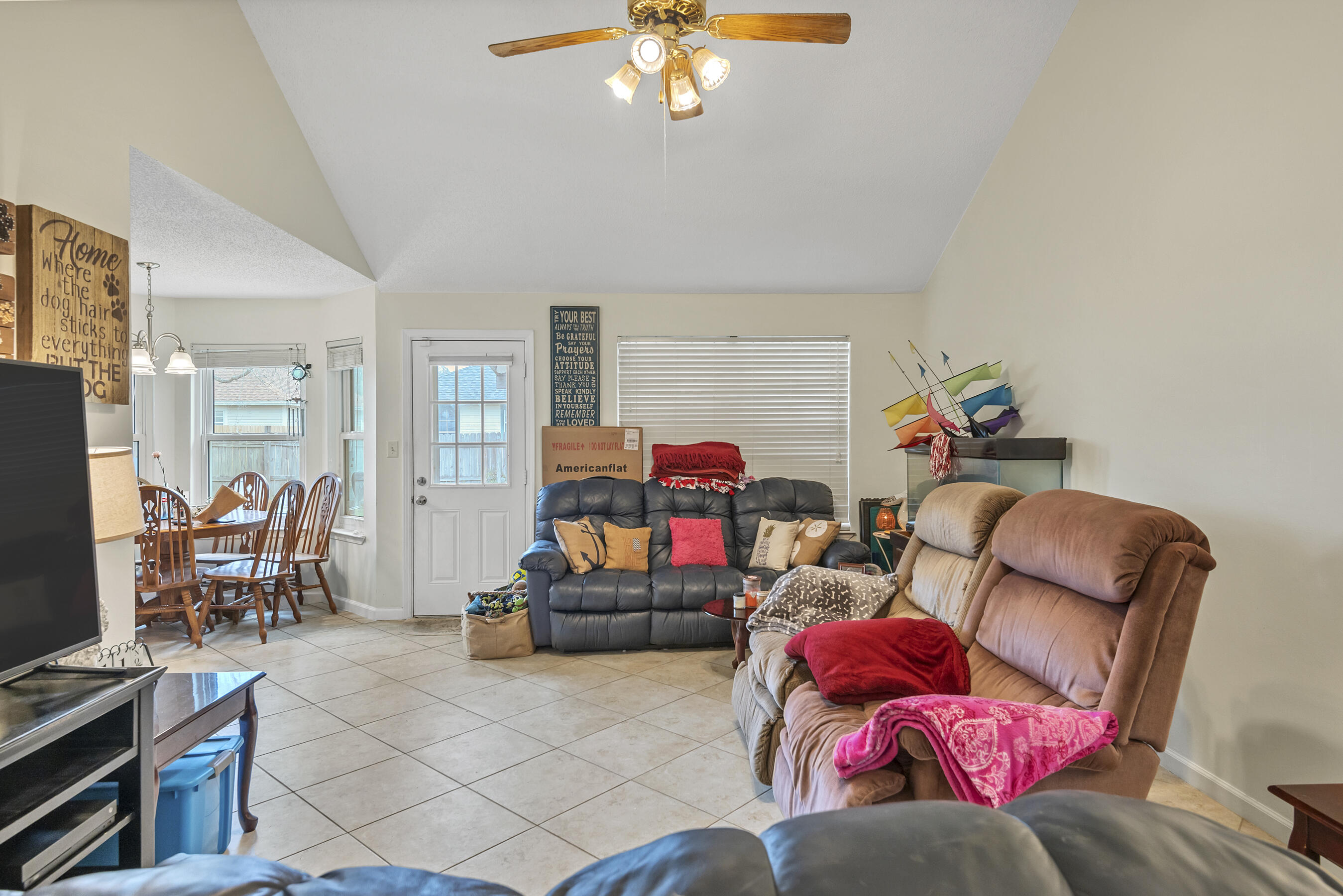 CARDINAL ESTATES - Residential