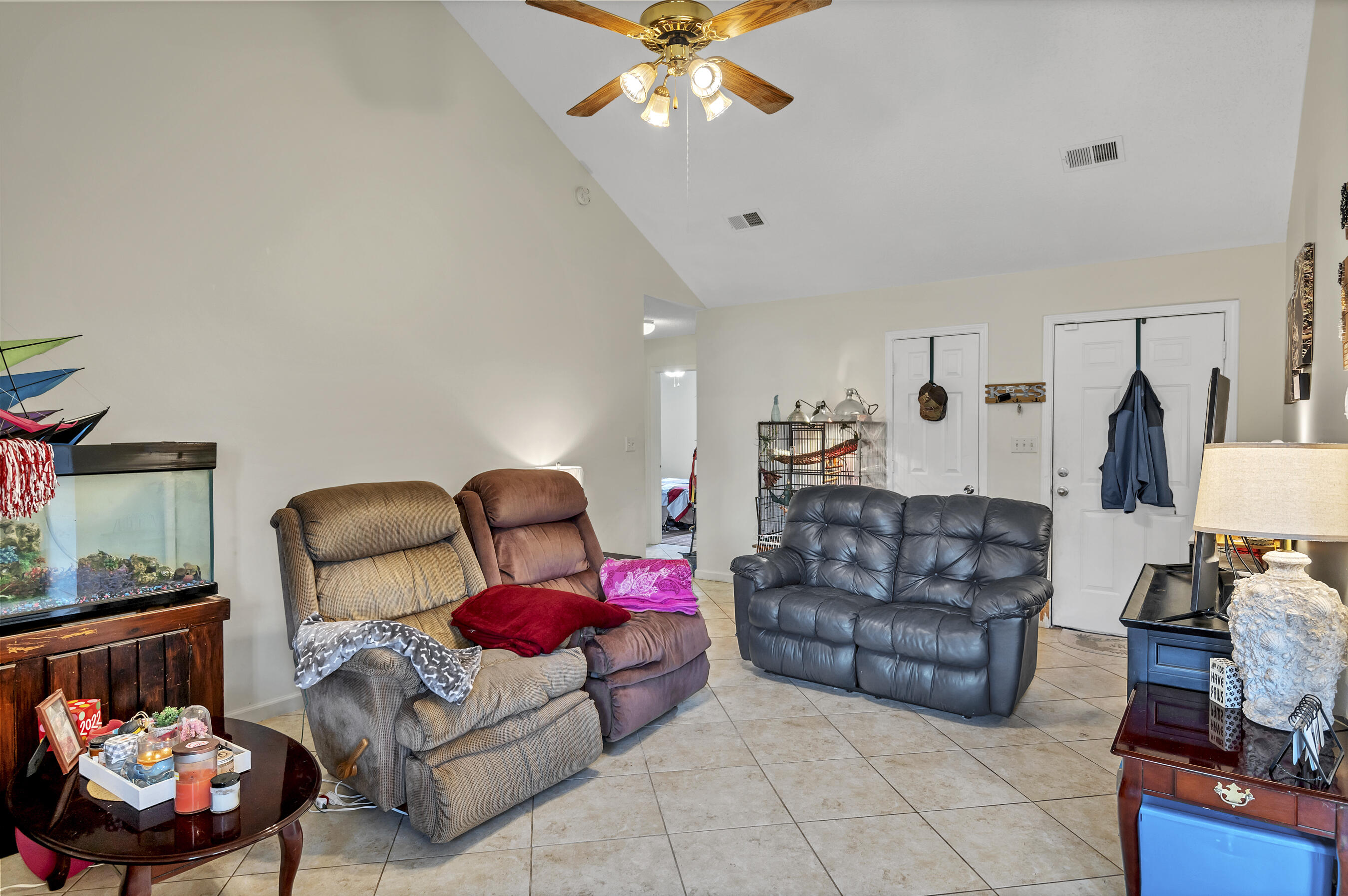 CARDINAL ESTATES - Residential