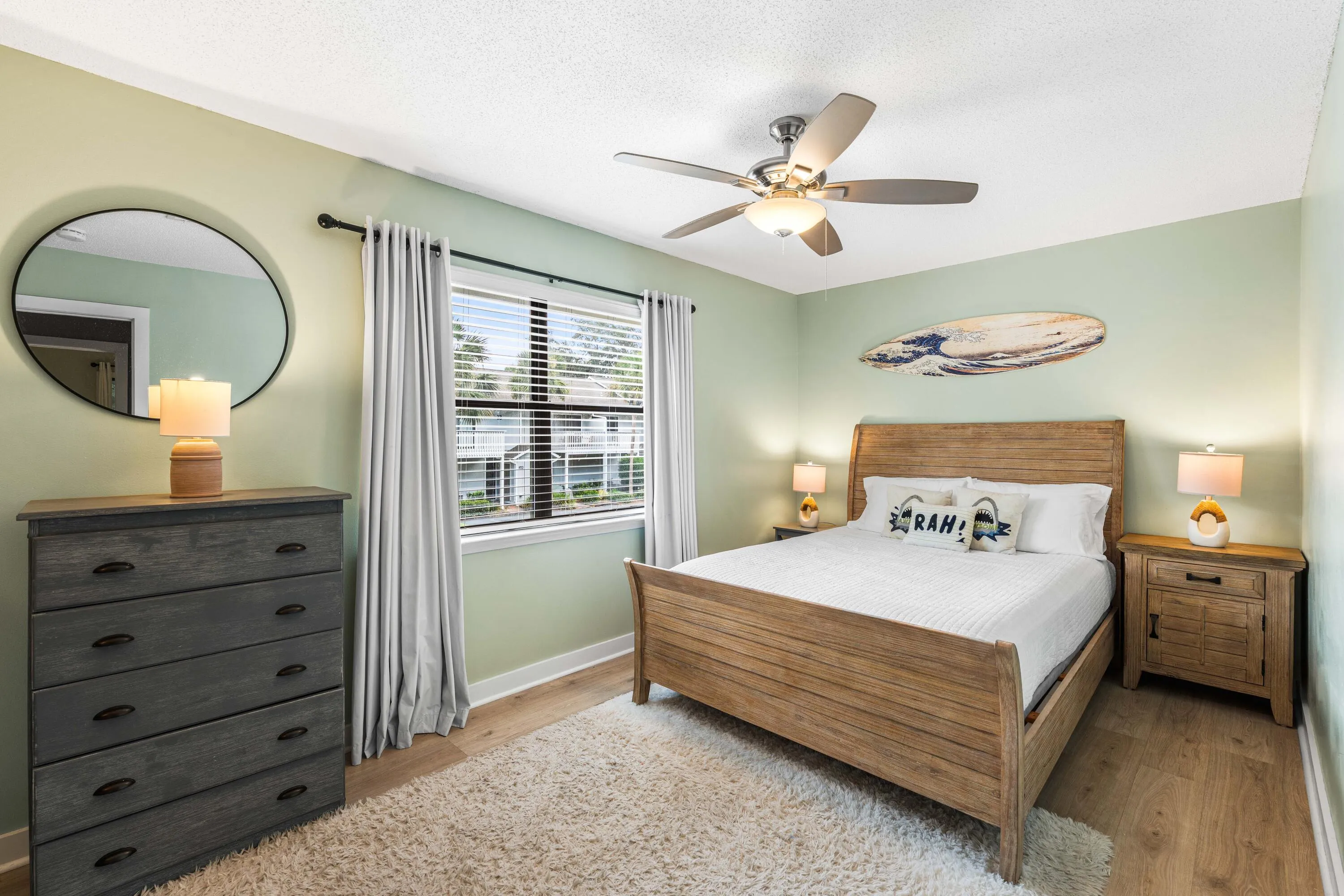 Santa Rosa Beach, Florida 32459, United States, 2 Bedrooms Bedrooms, ,3 BathroomsBathrooms,Residential,Active,195090
