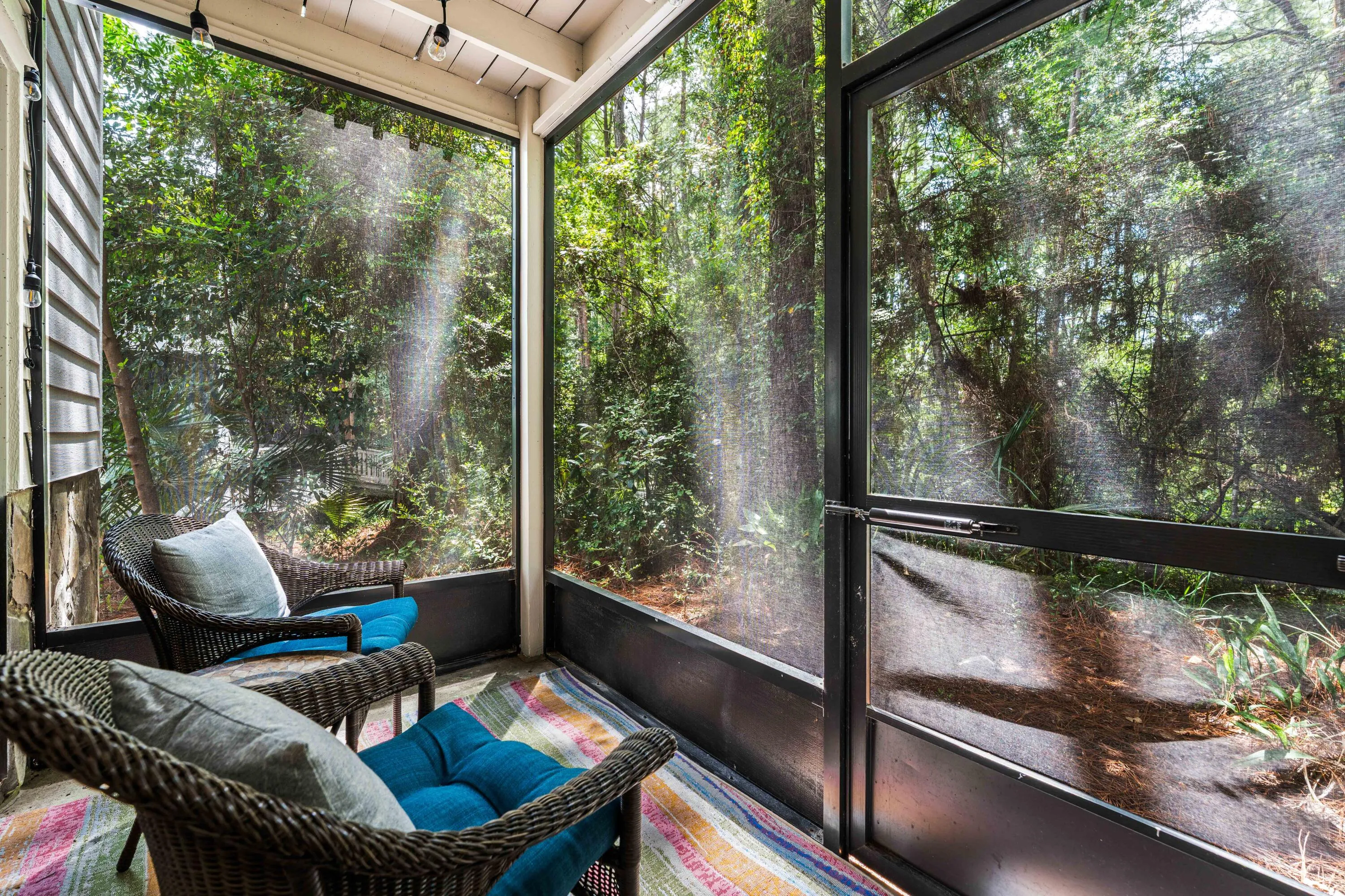 Santa Rosa Beach, Florida 32459, United States, 2 Bedrooms Bedrooms, ,3 BathroomsBathrooms,Residential,Active,195090